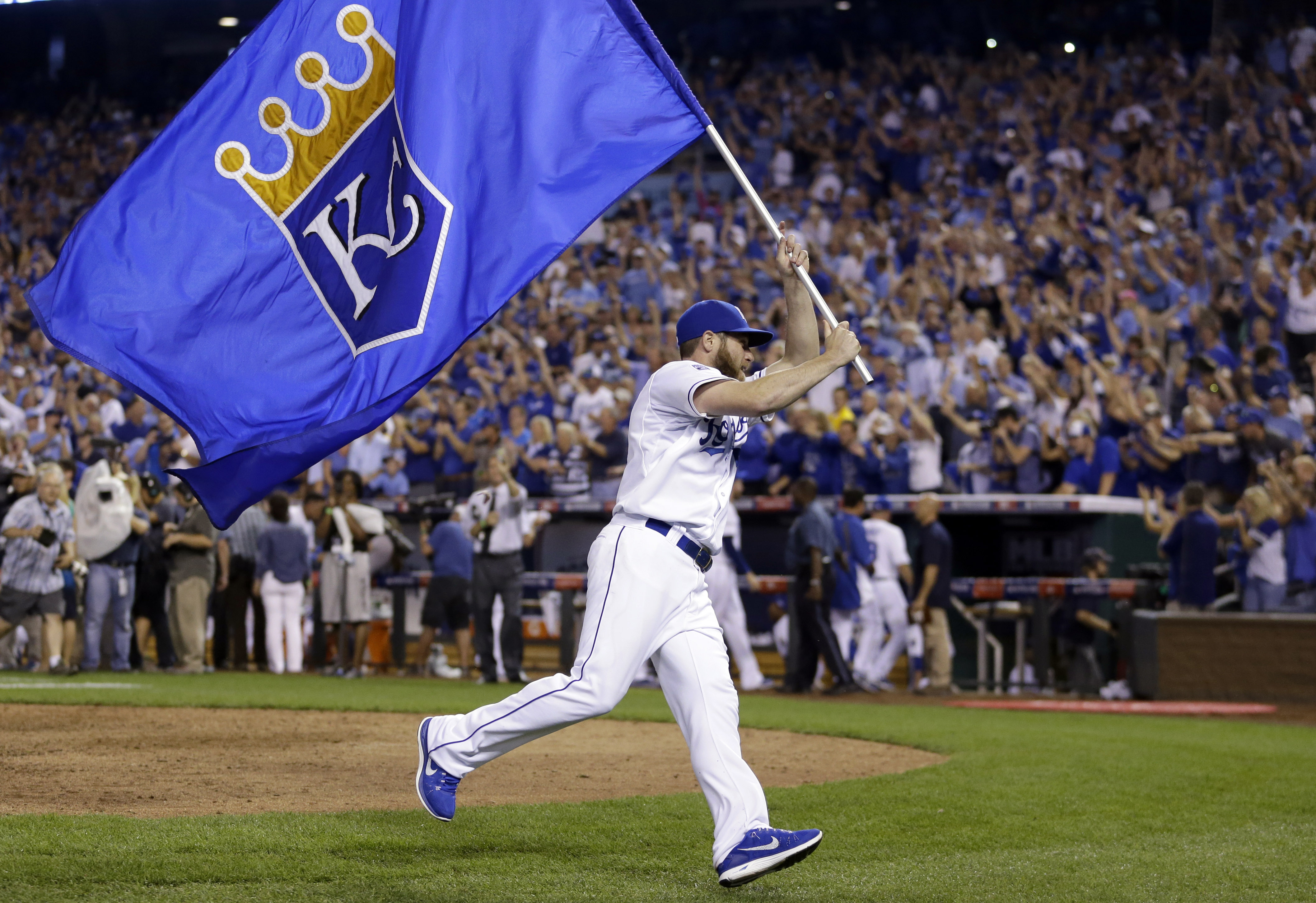 Royals return to playoffs in dramatic fashion