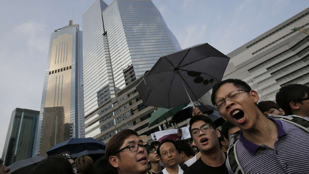 Taiwan throws support behind HK democracy demands