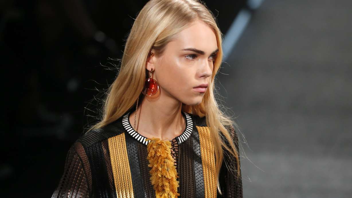 Bieber, Kardashian, Vuitton $100M venue wrap Paris