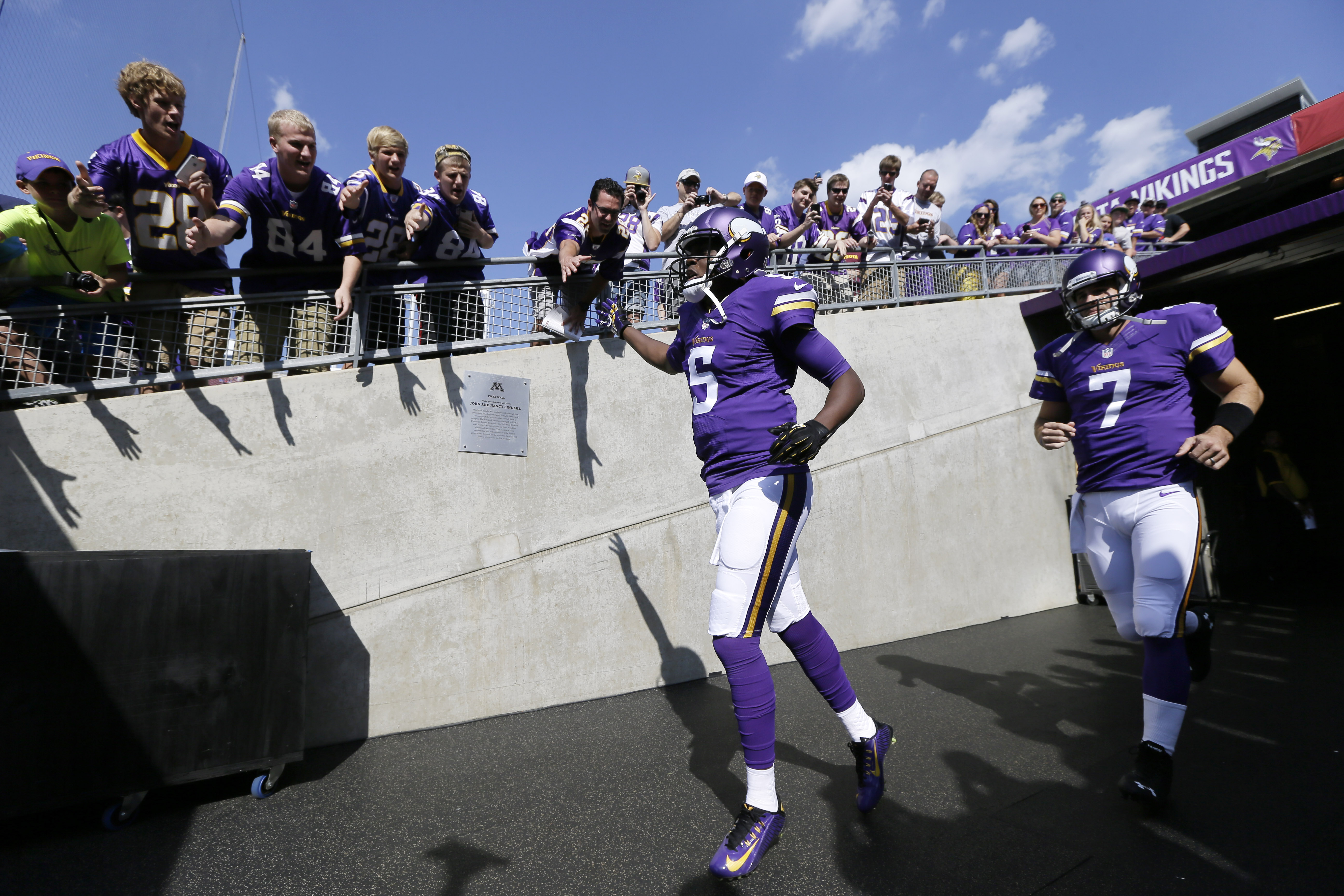 Bridgewater questionable for Vikings vs. Packers