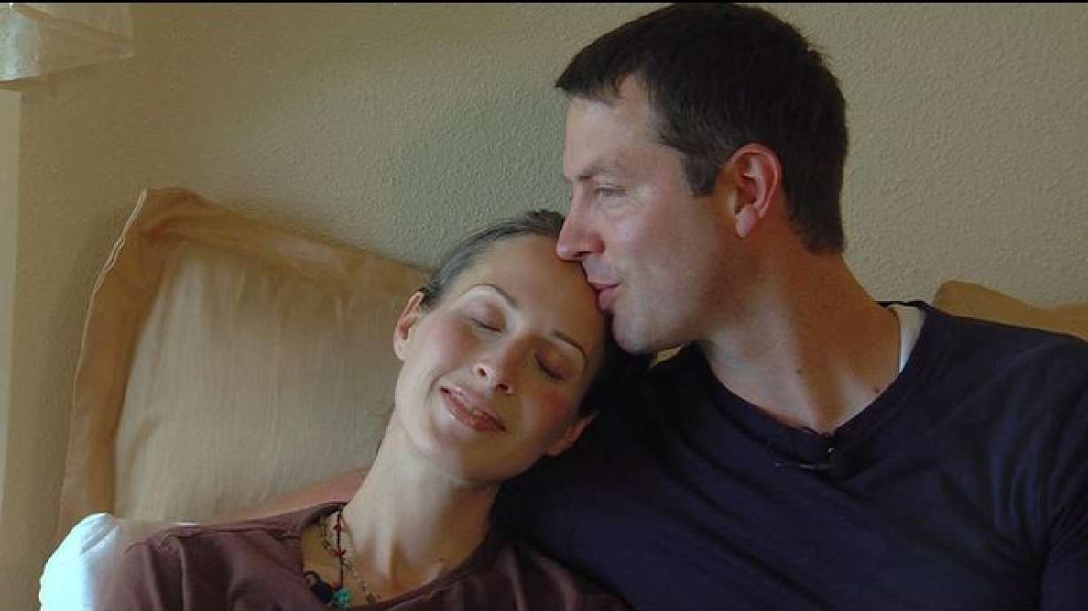 En medio del cáncer y la muerte de su bebé, una madre dice: "Yo no cambiaría nada"