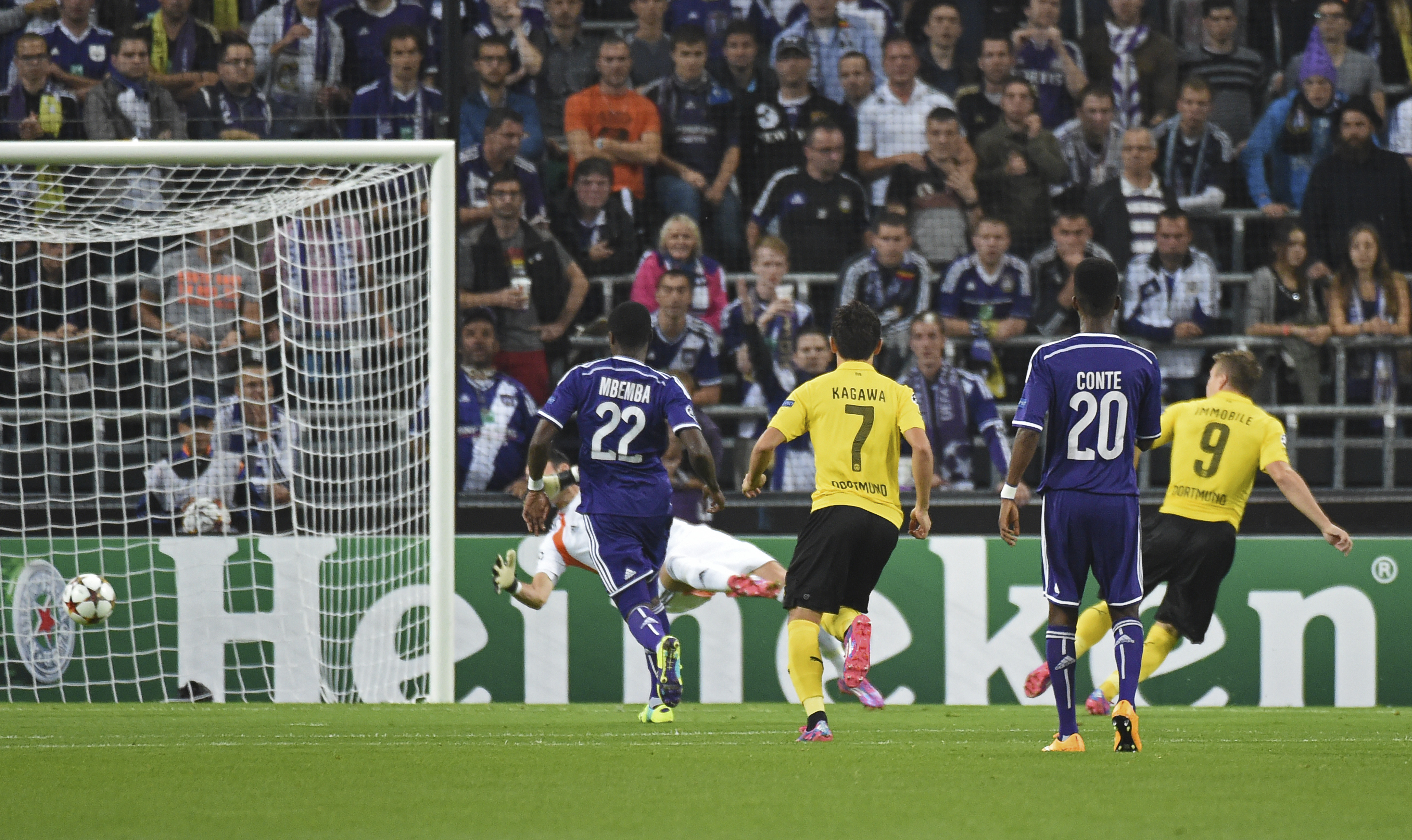 Madrid wins late, Liverpool loses in Champs League