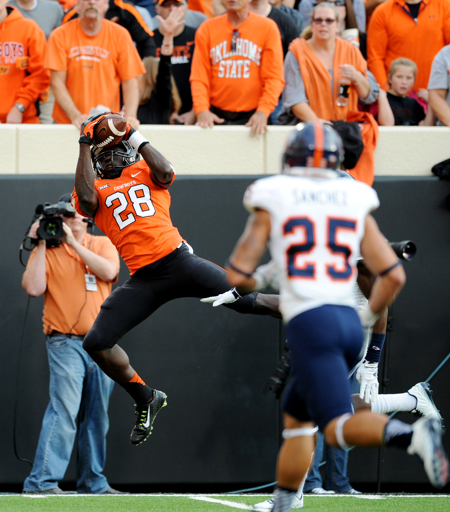 Oklahoma St getting breakouts from young WRs