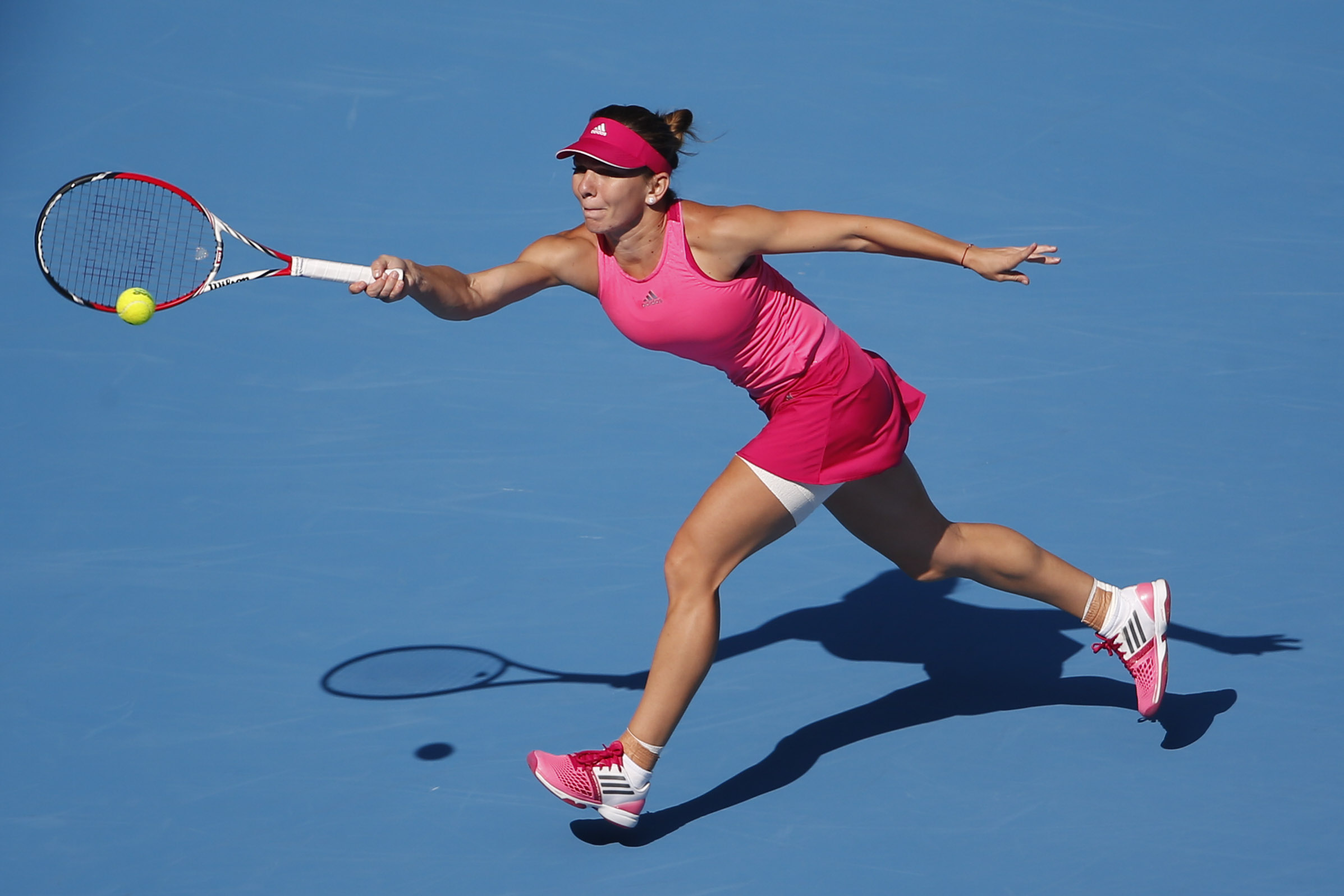 Nadal reaches China Open quarters, criticizes ball