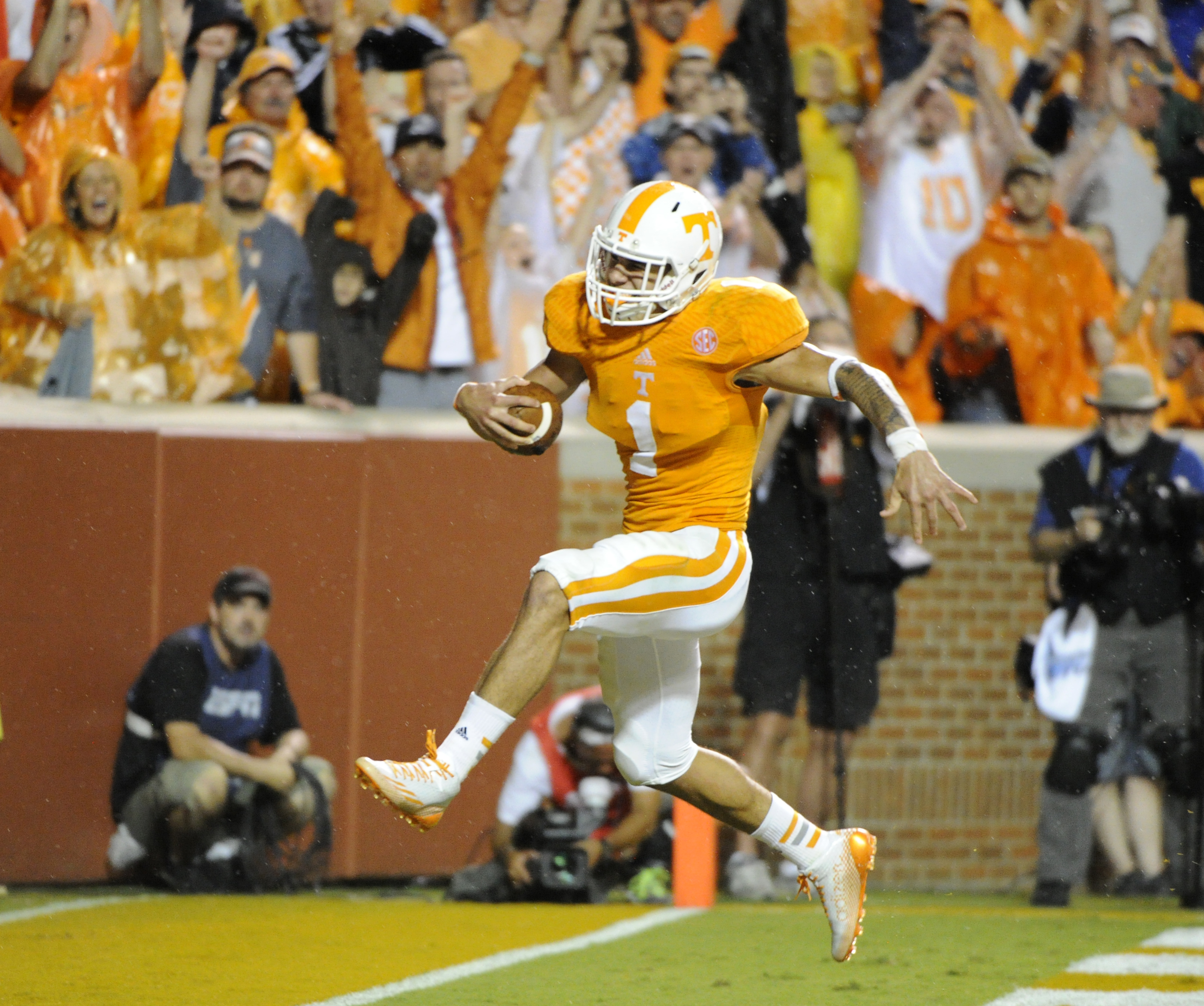 Tennessee's Hurd savors first matchup with Gators
