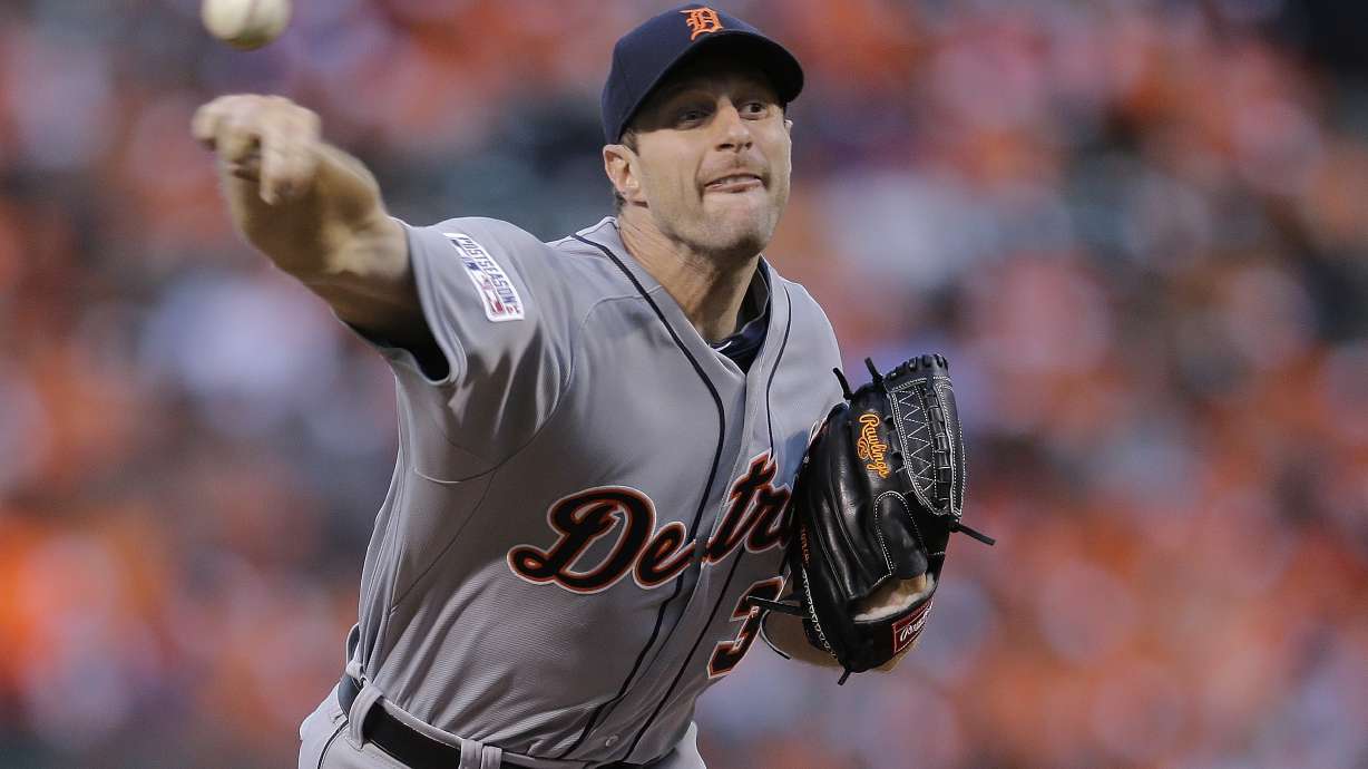 Cruz, Hardy HRs carry Orioles past Tigers 12-3