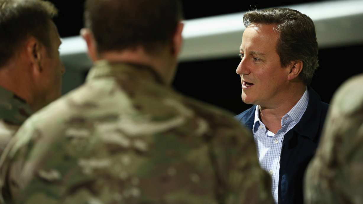 Britain's Cameron on surprise visit to Afghanistan