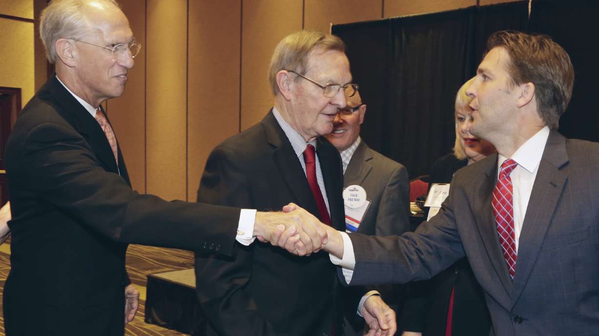 Senate foes label Republican Sasse as extremist