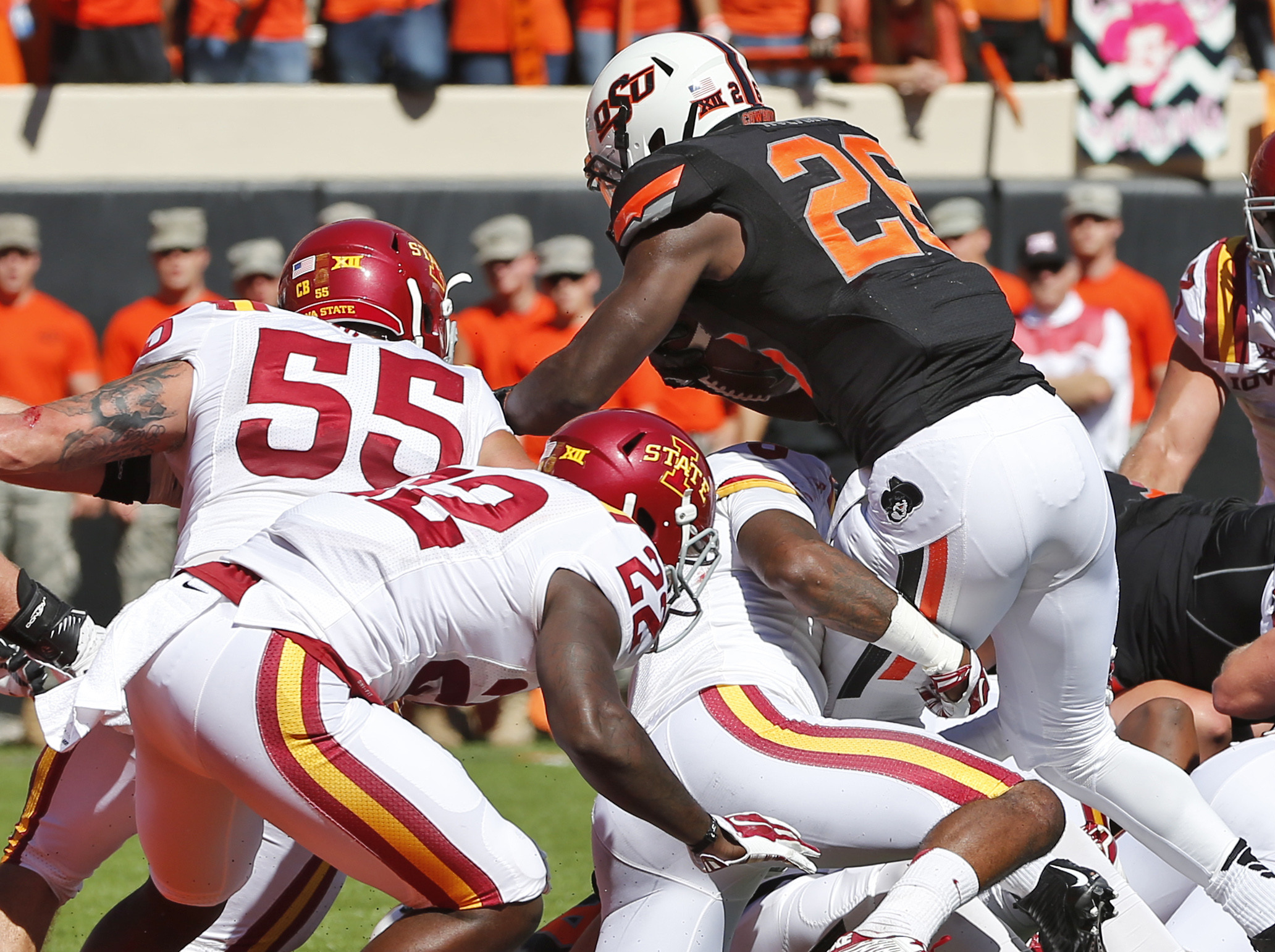 No. 21 Oklahoma St defeats Iowa St 37-20
