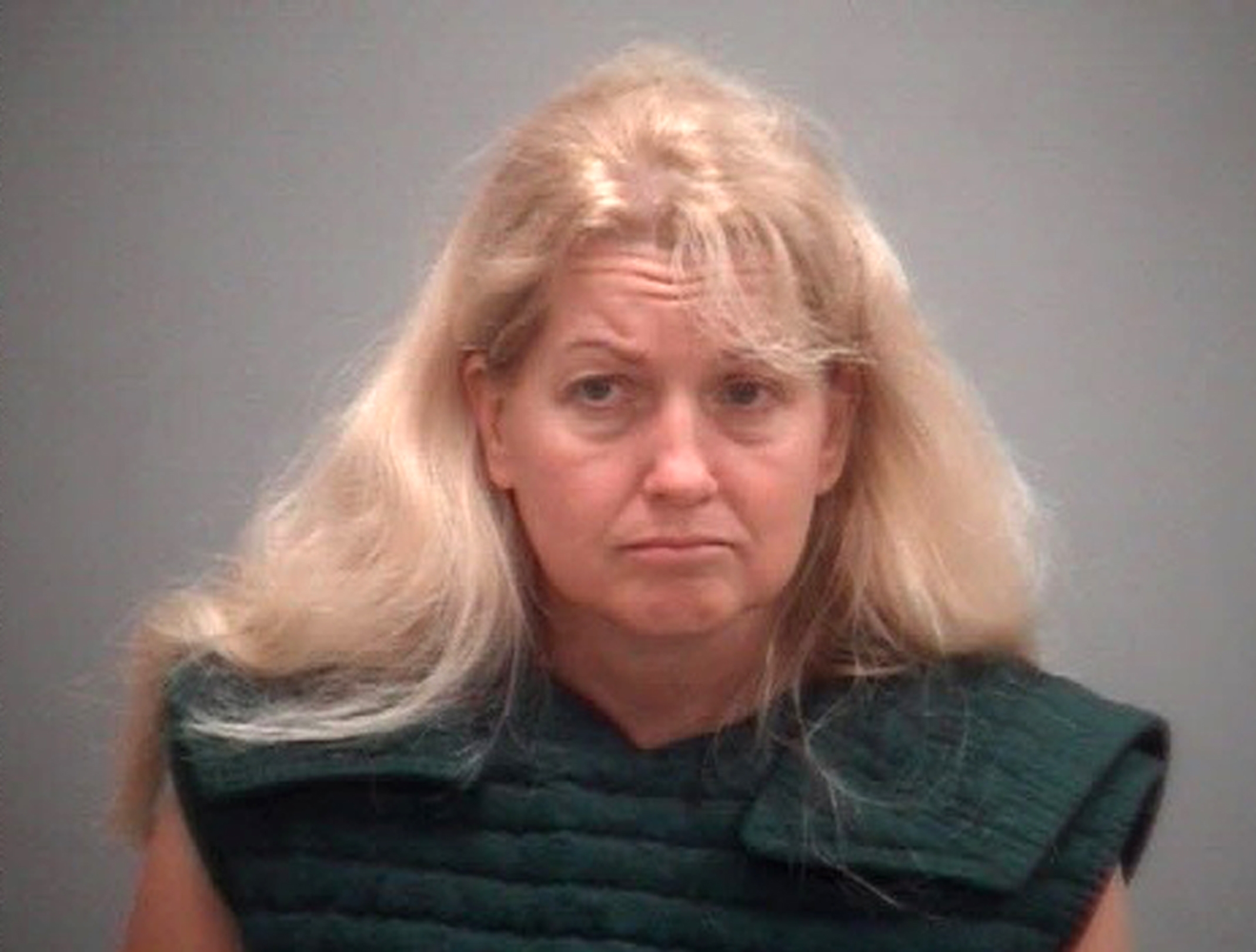 Witness: Mom who tried to kill daughter insane