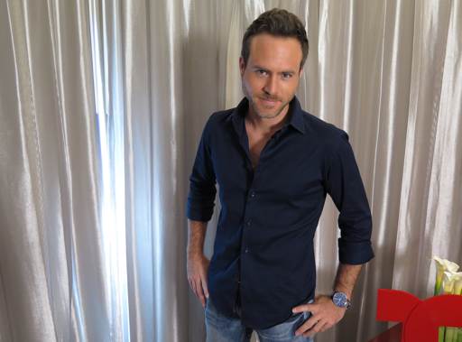 Los Miserables adquiere giro moderno en telenovela