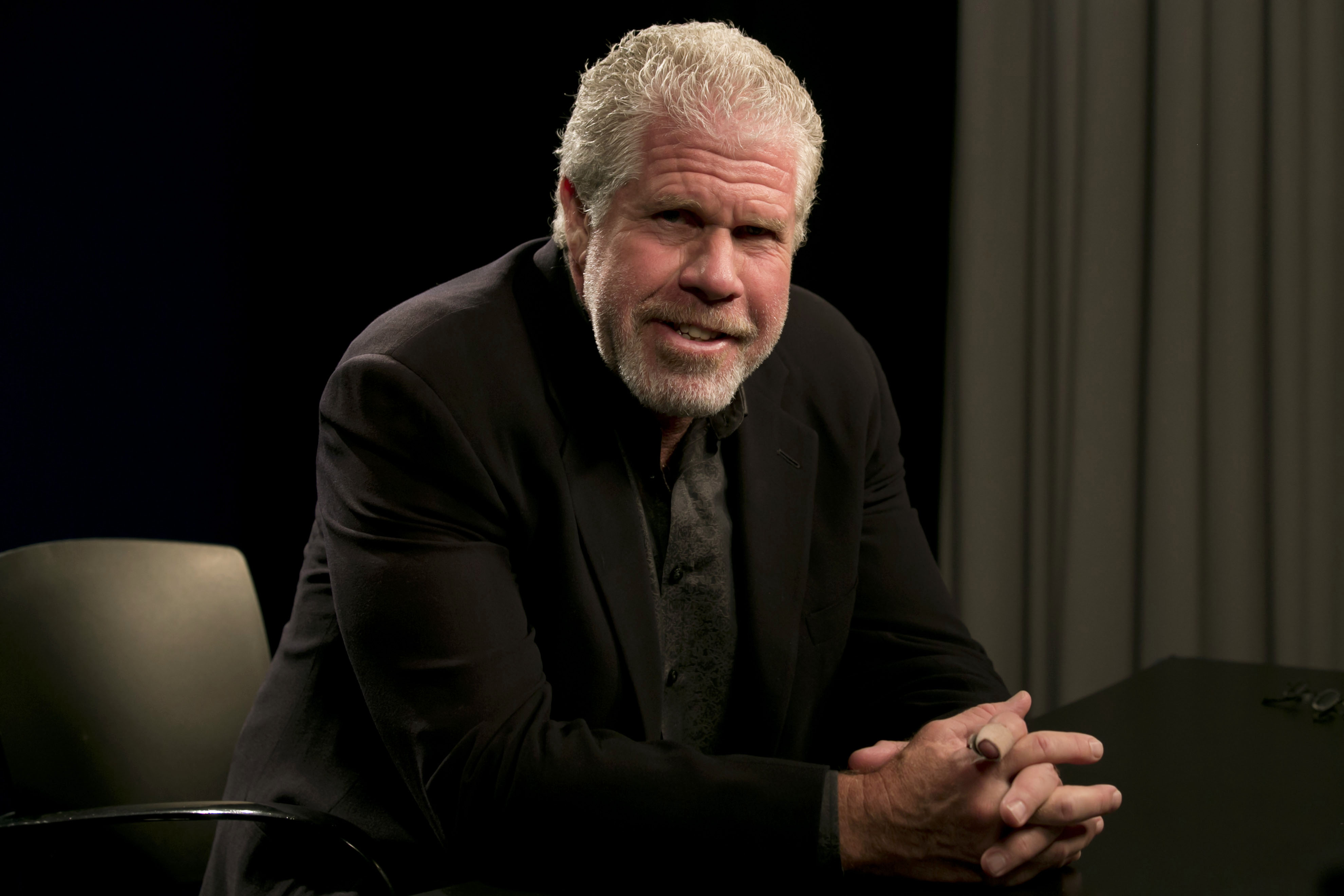 Easy Street was a bumpy ride for Ron Perlman