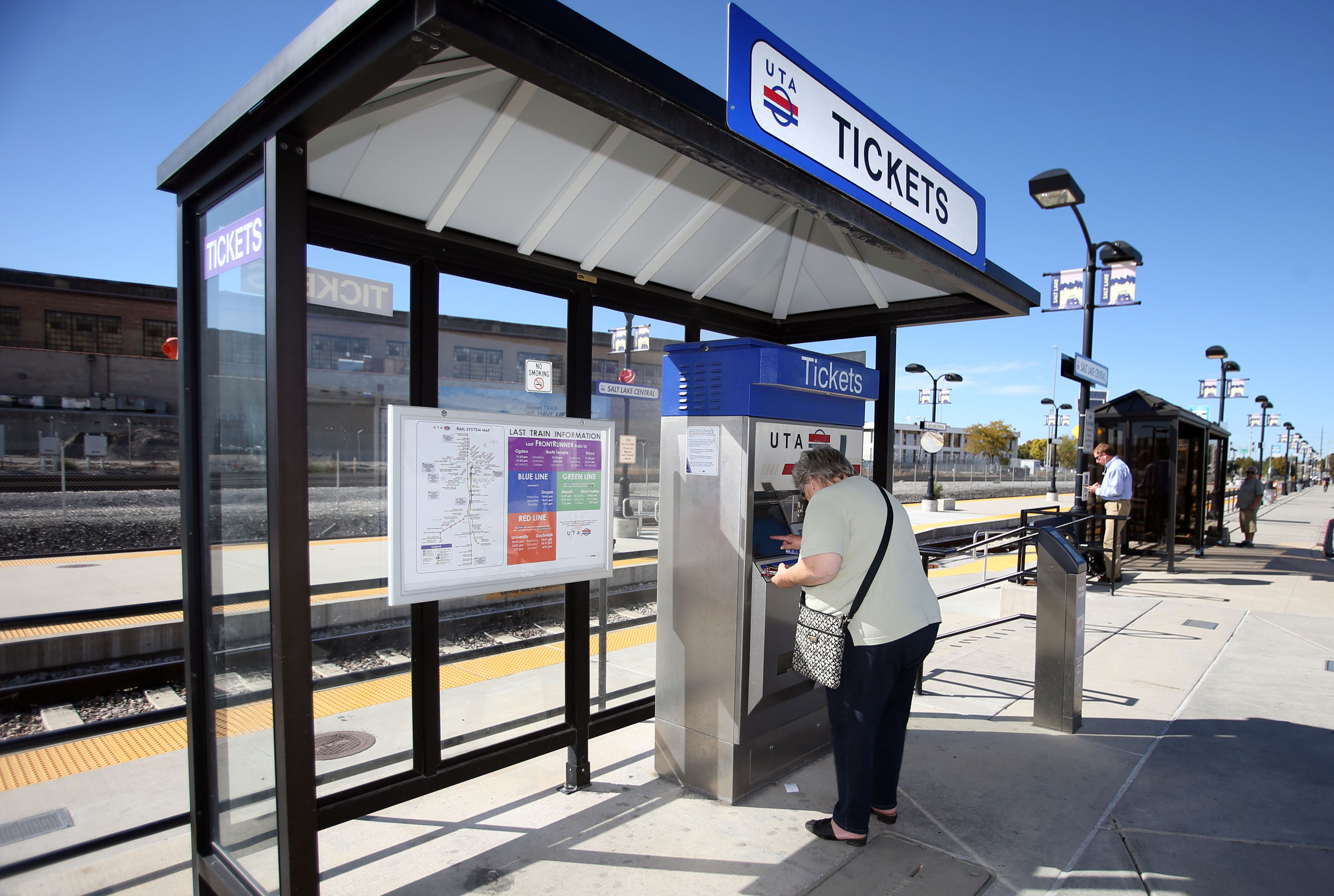 UTA: Fares won't increase in 2015, holiday service to expand