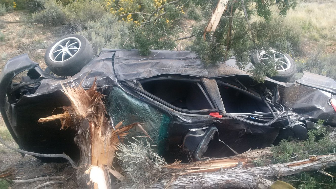 1 dead, 1 in critical condition after accident in Washington County