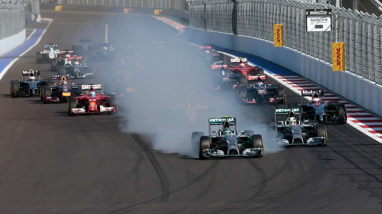 Lewis Hamilton wins inaugural Russian GP