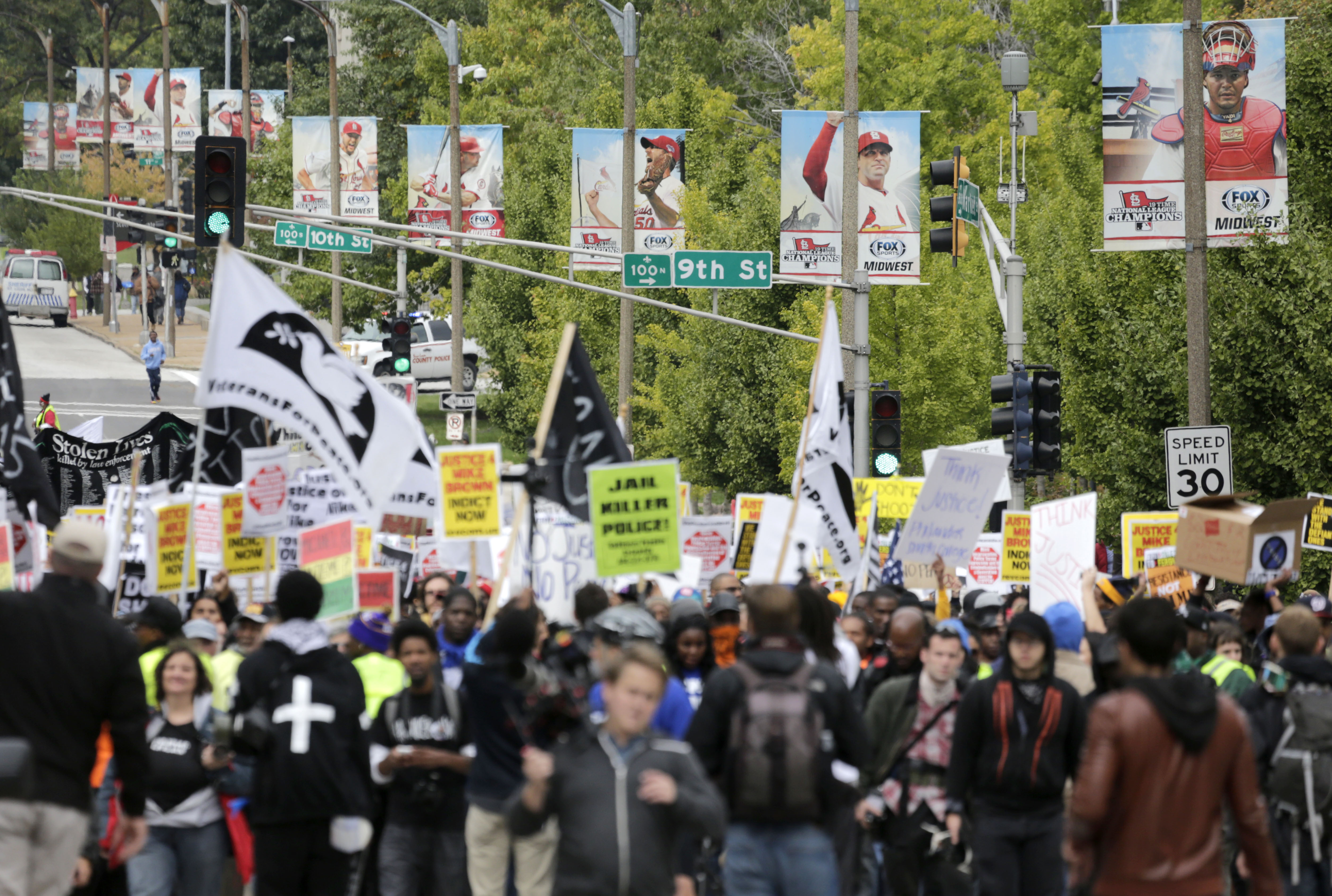 Some St. Louis arrests at Brown shooting protests
