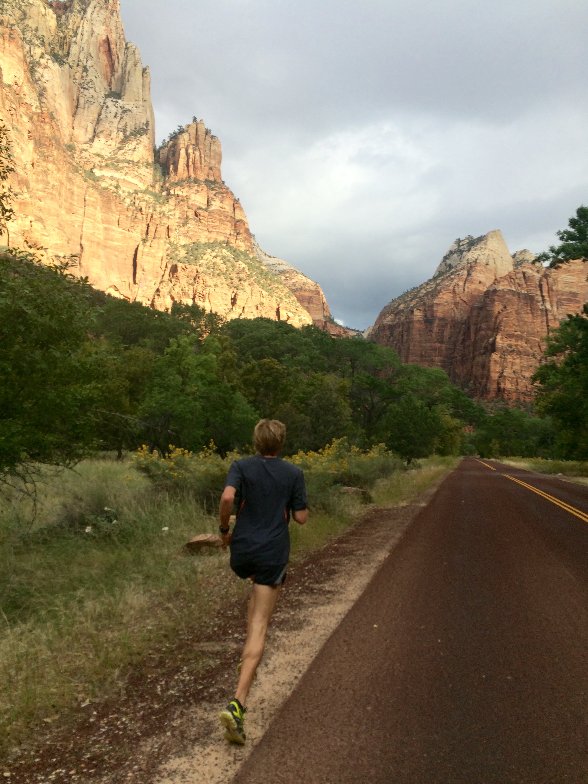 Ryan Hall running at Zion National Park.