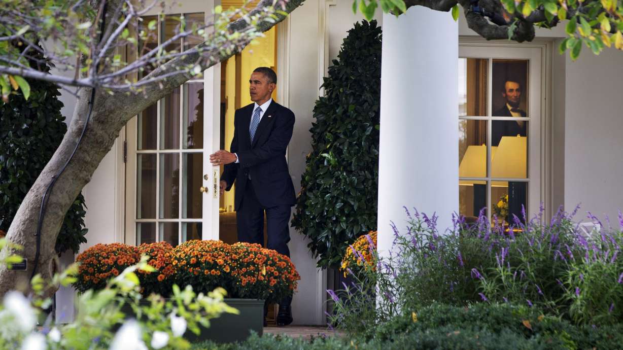 Turkish strikes on Kurds complicate anti-IS fight