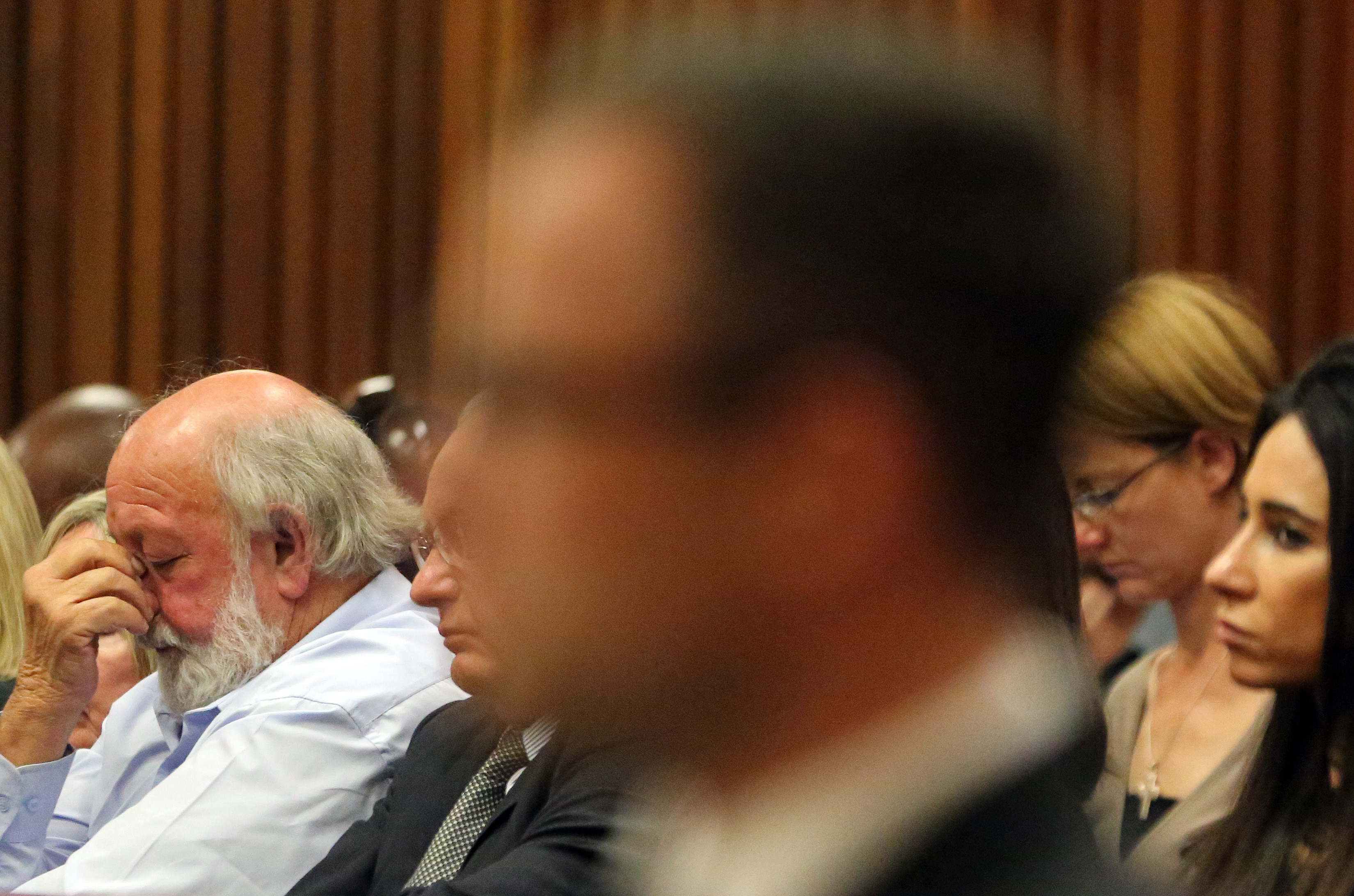 Steenkamp relative testifies at Pistorius hearing