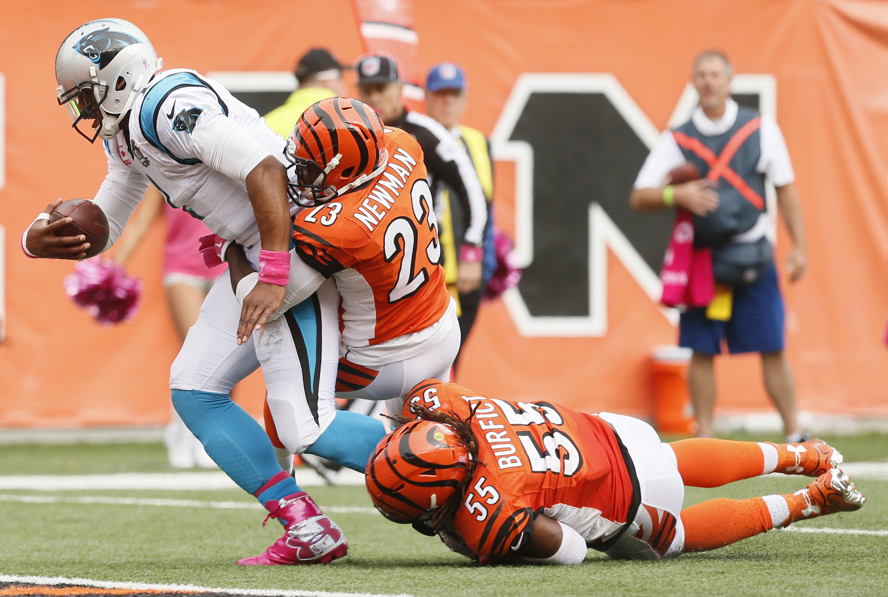 Bengals missing linebackers, giving up yards