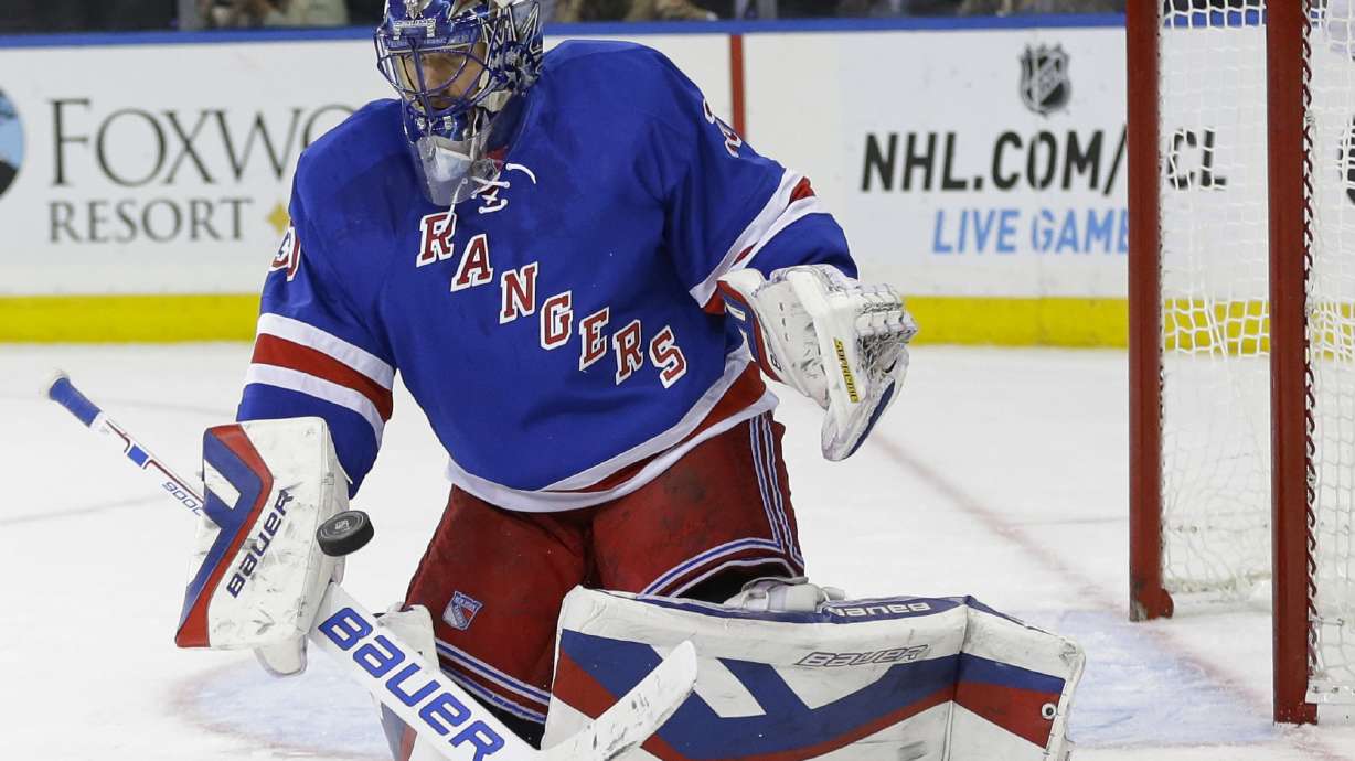 Lundqvist, Nash lift Rangers over Hurricanes in SO