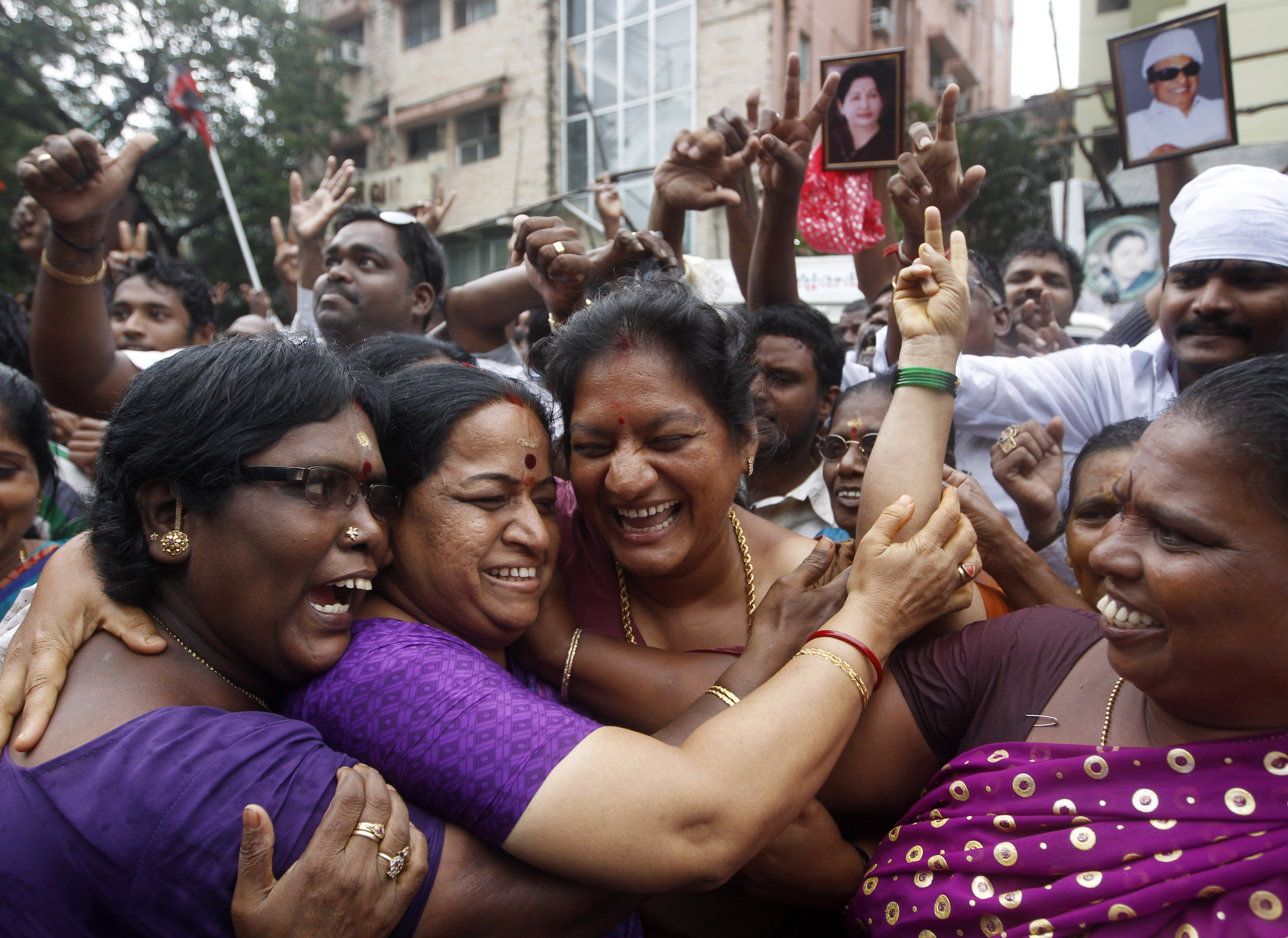 Indian politician convicted of graft gets bail