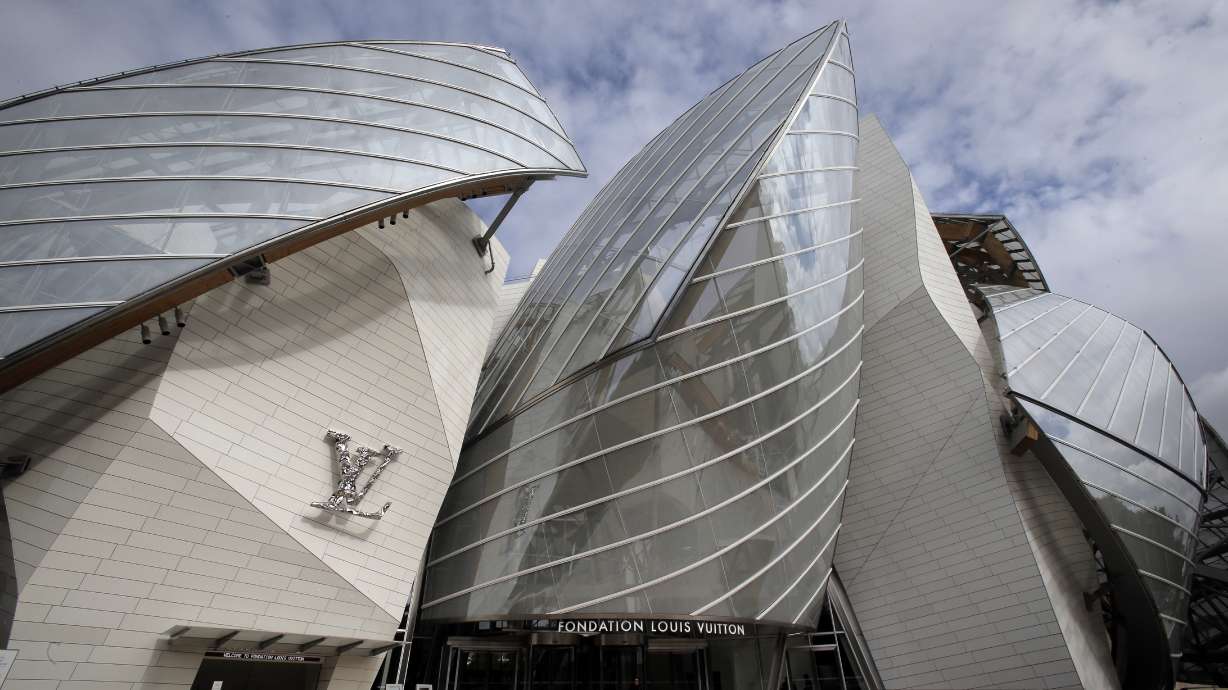 Frank Gehry opens Paris' Louis Vuitton Foundation