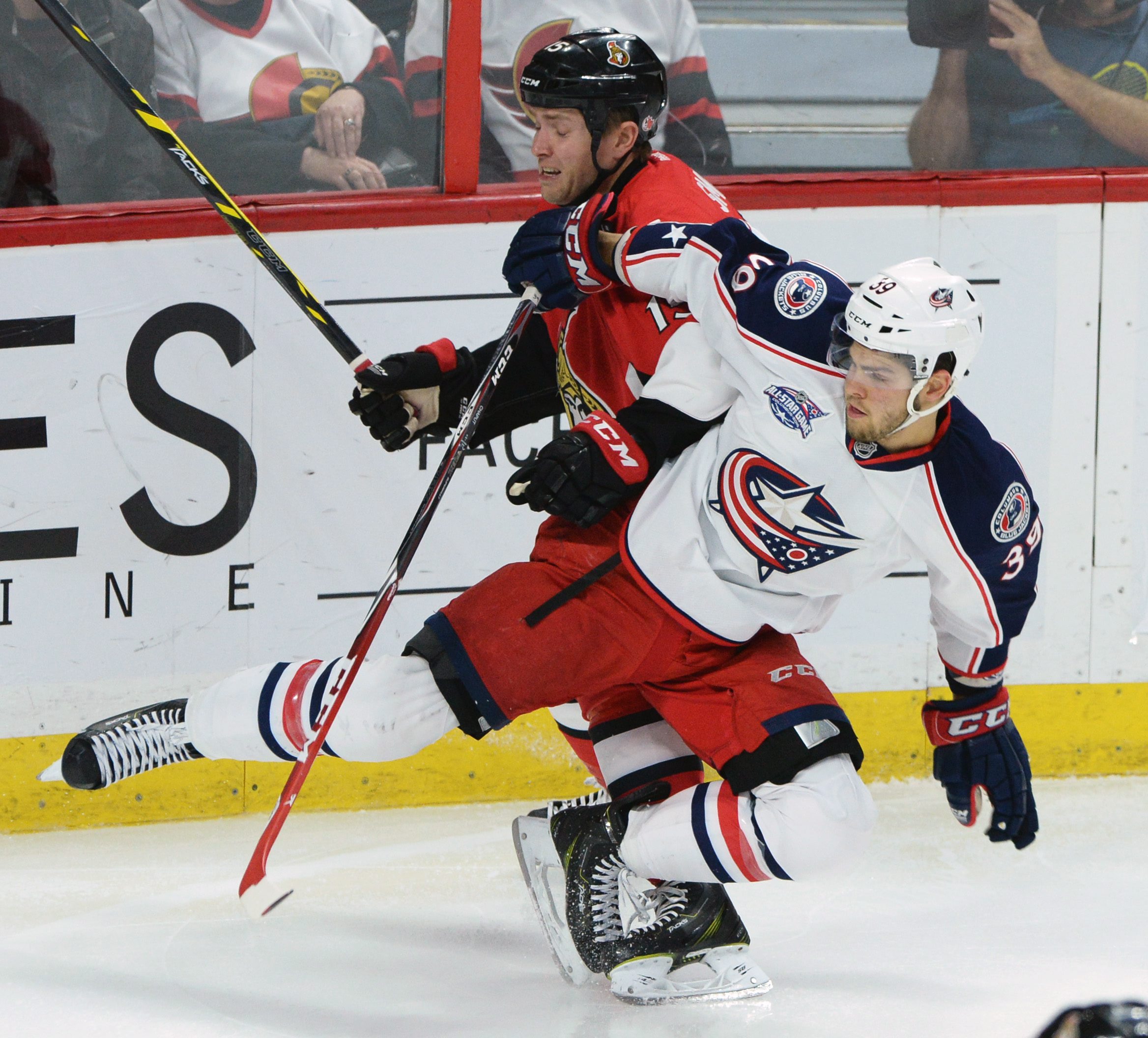 Hoffman leads Senators past Blue Jackets, 3-2