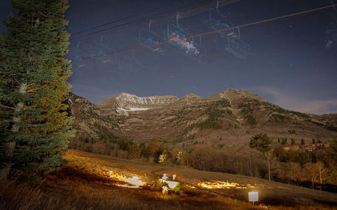 6 bewitching Halloween activities to save some money on