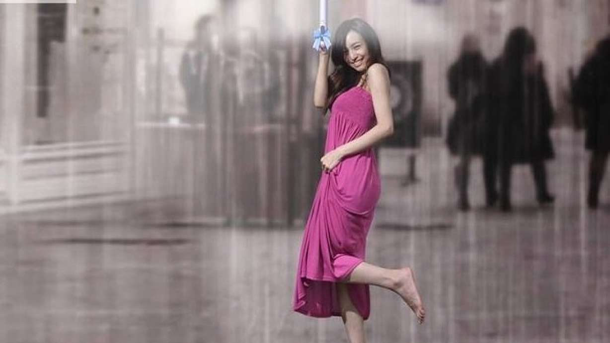 'Invisible' air umbrella pushes away rain
