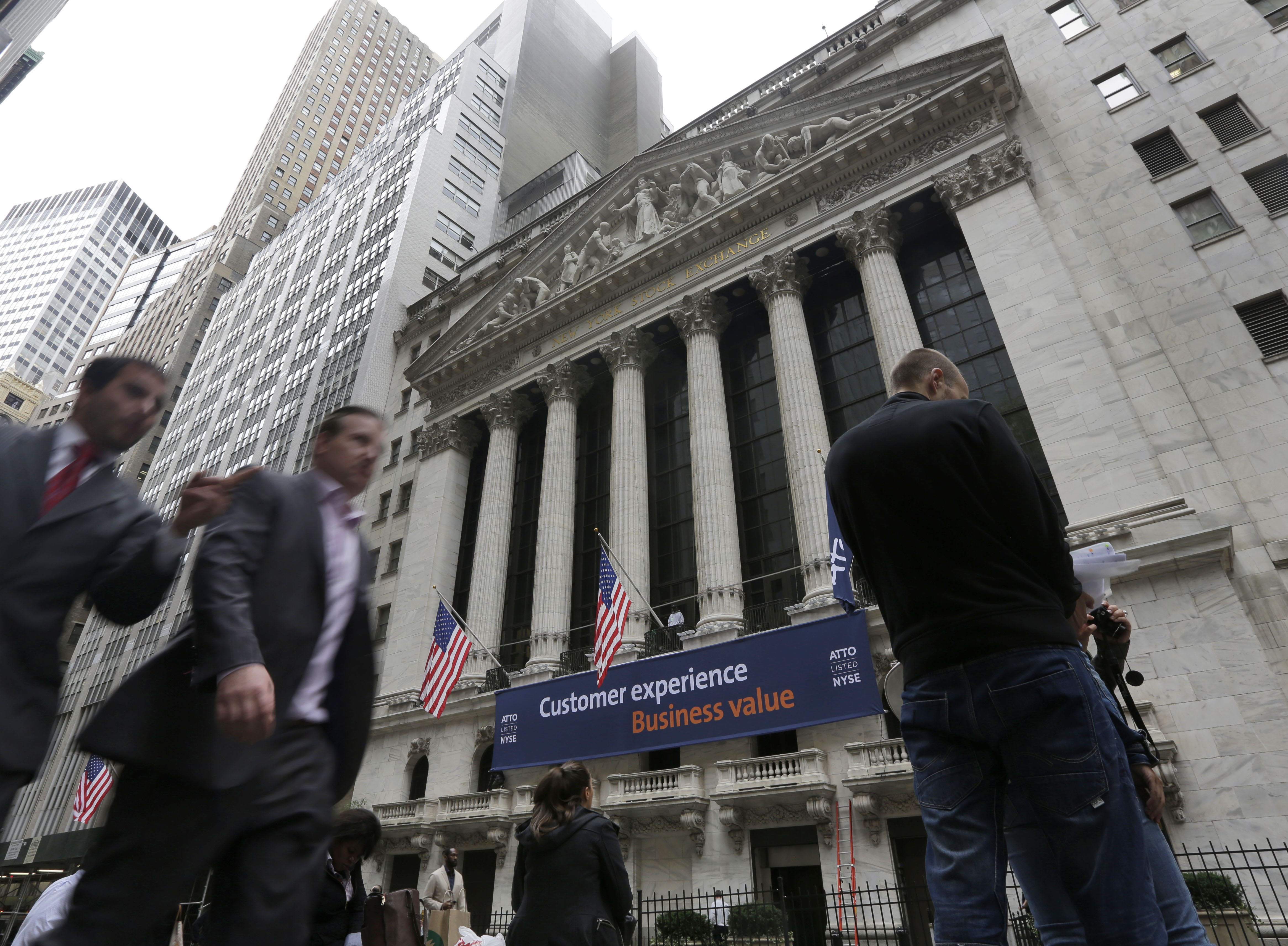 Stocks rally; S&P 500 has best day of 2014