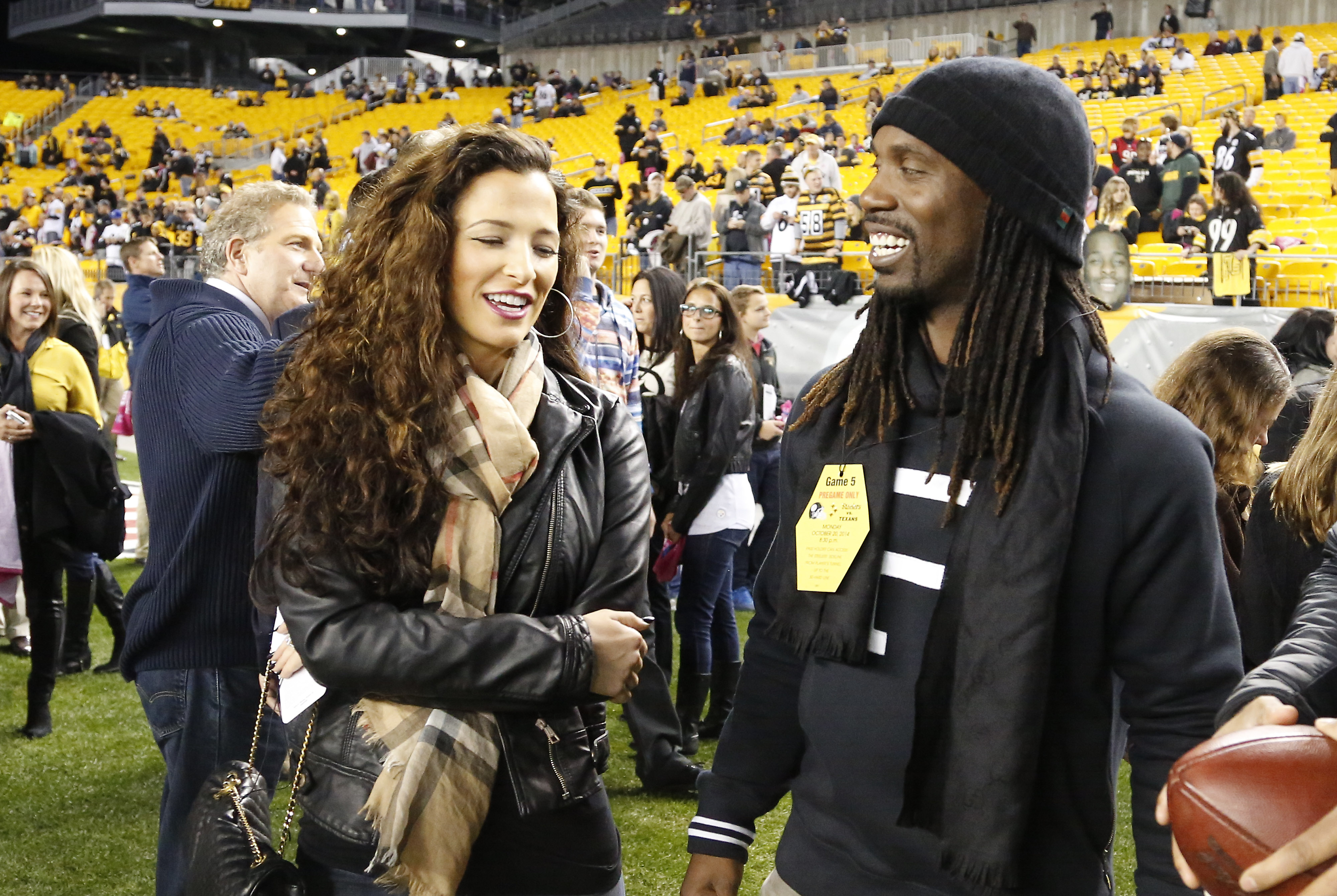 Steelers surge past shocked Texans 30-23