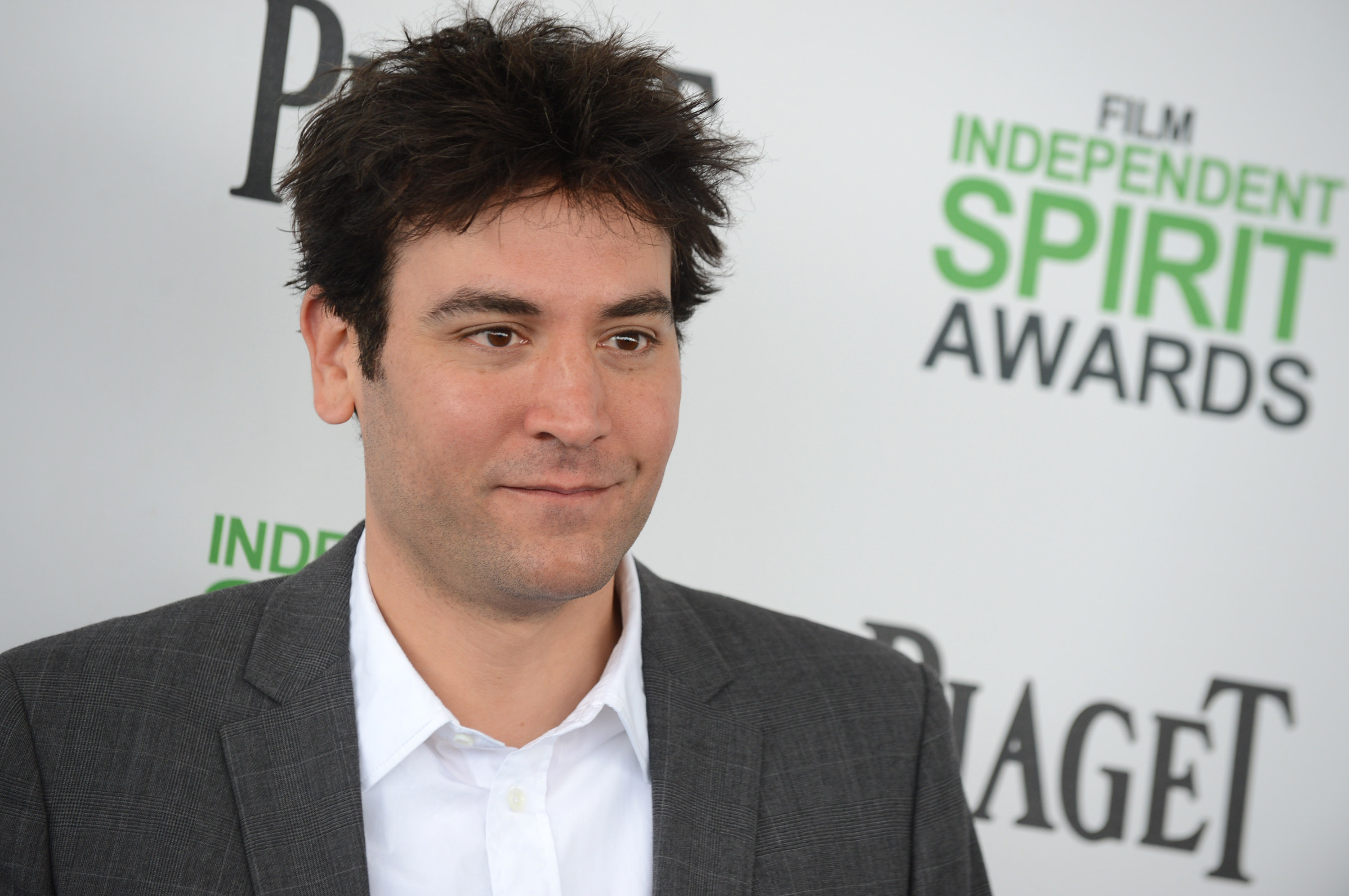 'Disgraced' star Josh Radnor _ 'a 24-hour thinker'