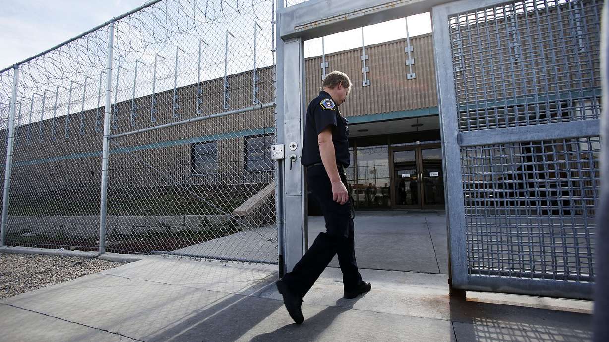 Experts say prison reform best way for Utah to control costs