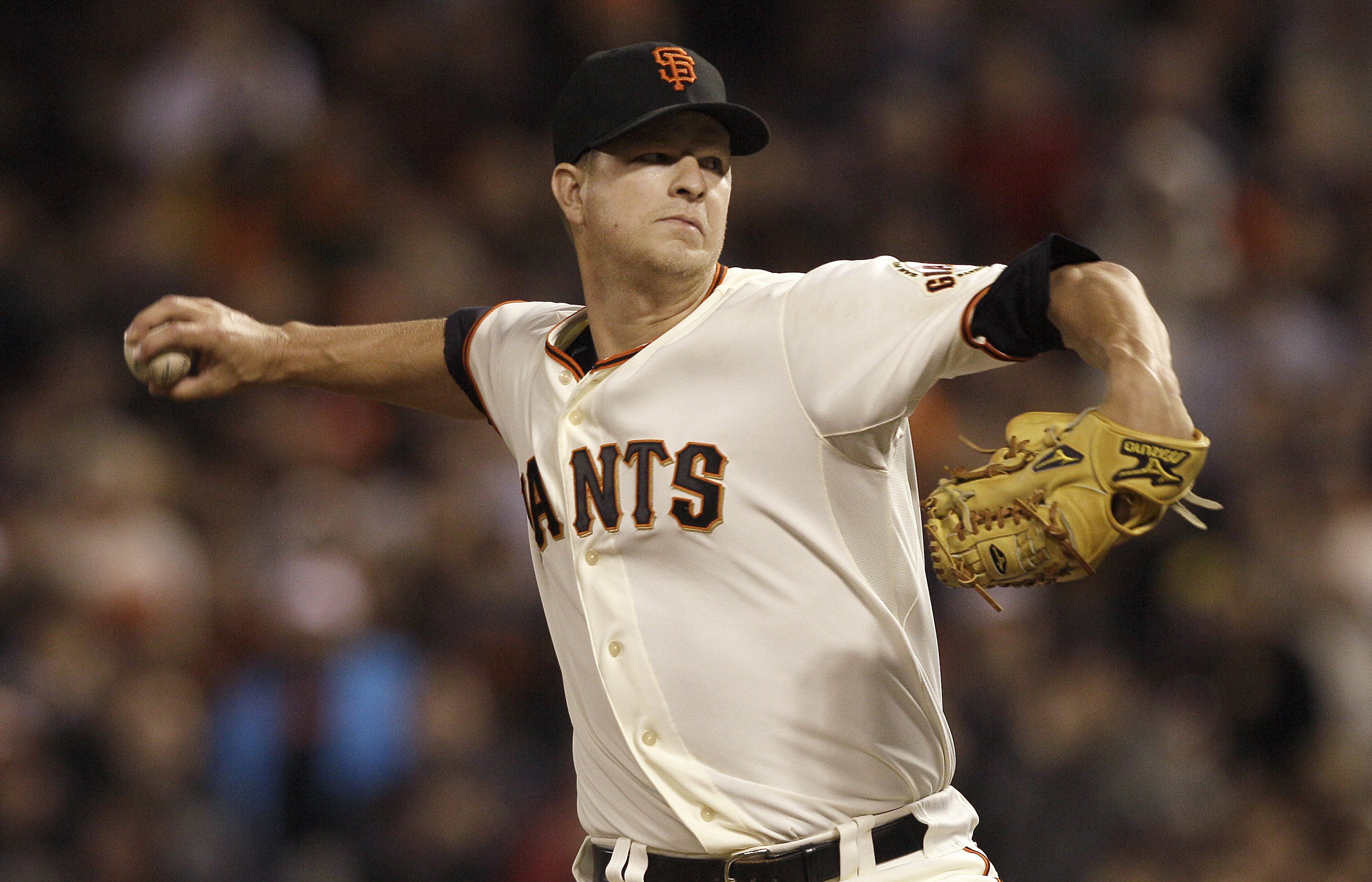 Injured Matt Cain is Series spectator for Giants