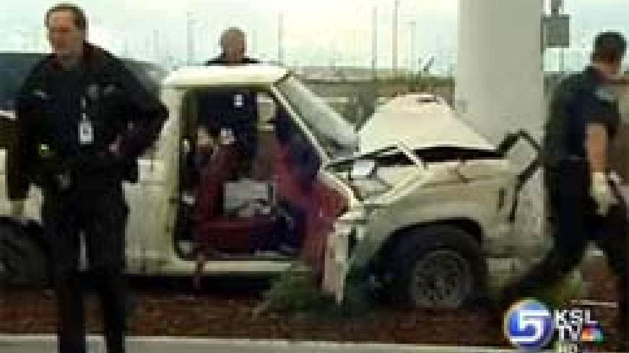 Two People Injured in Crash Near Airport