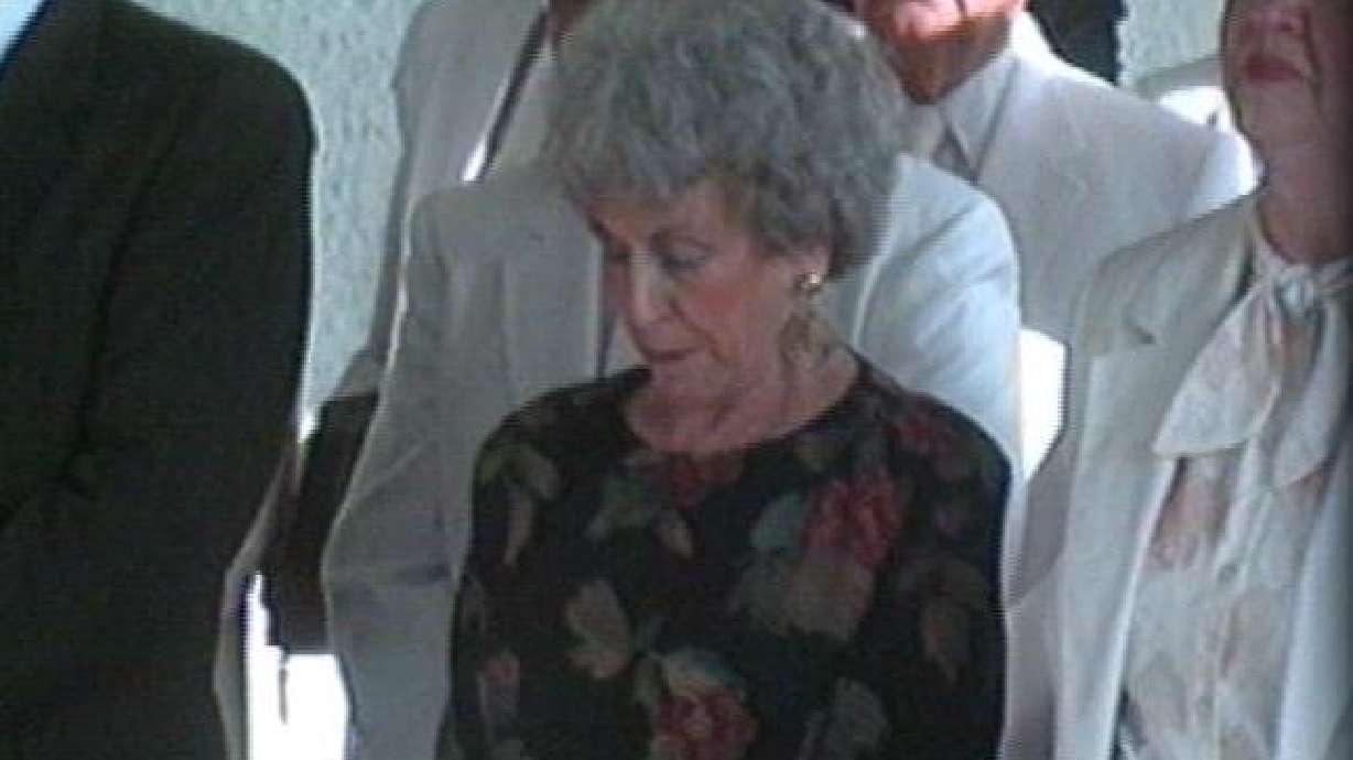 Viewing Held for Wife of Former LDS Church President