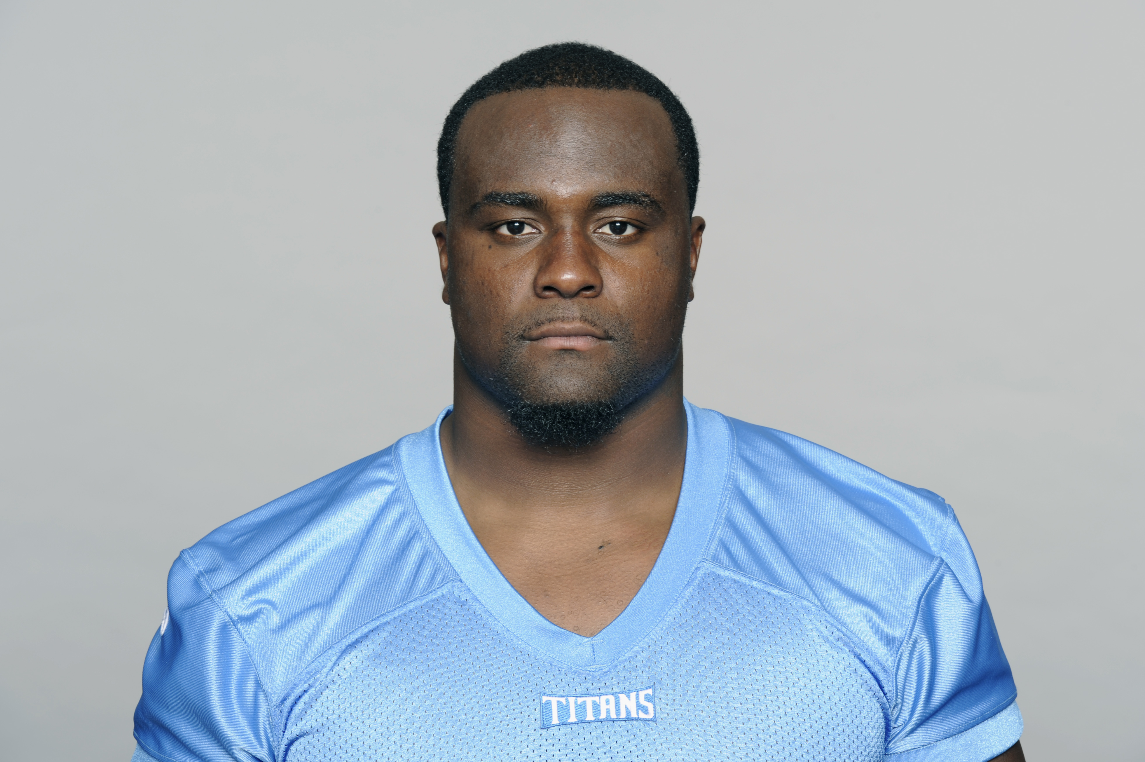 Titans RB Greene starts, has 1 carry after arrest
