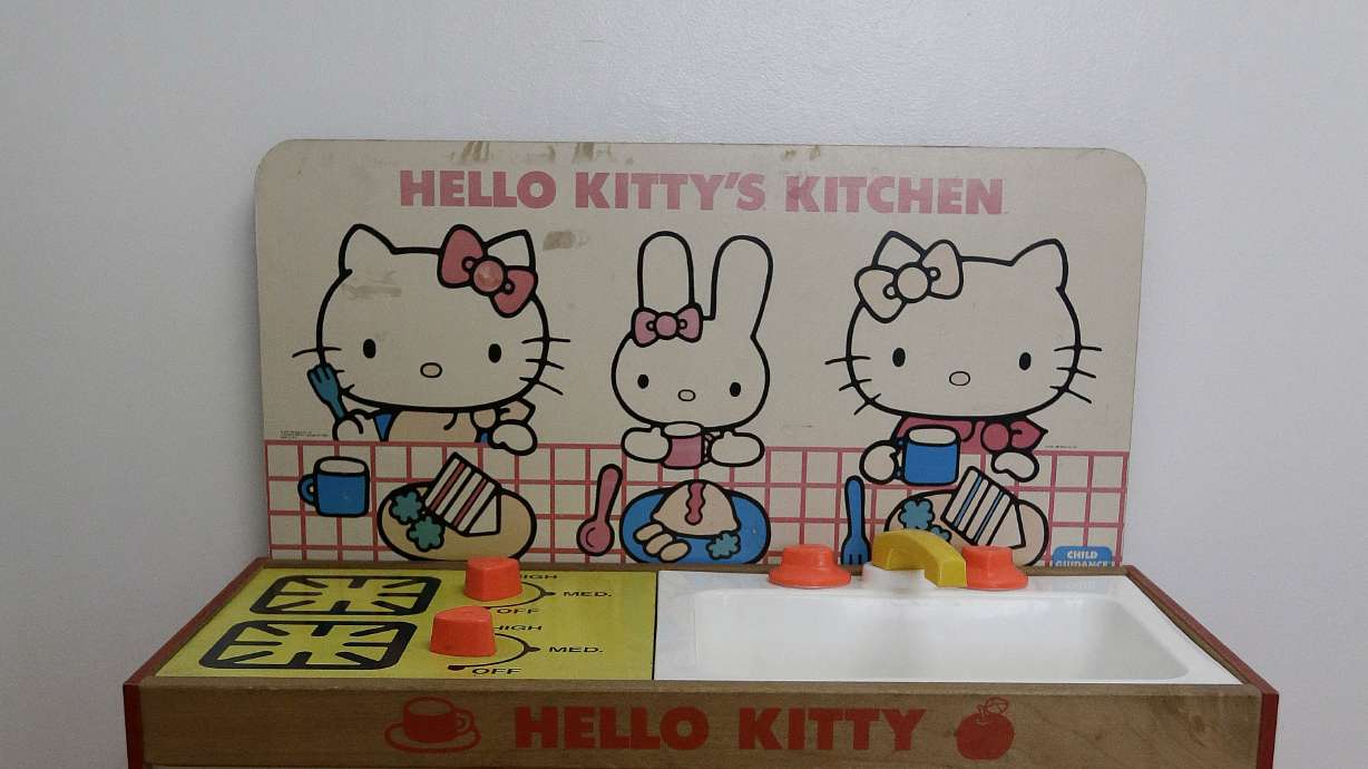 The power of cute: Hello Kitty Con debuts in LA