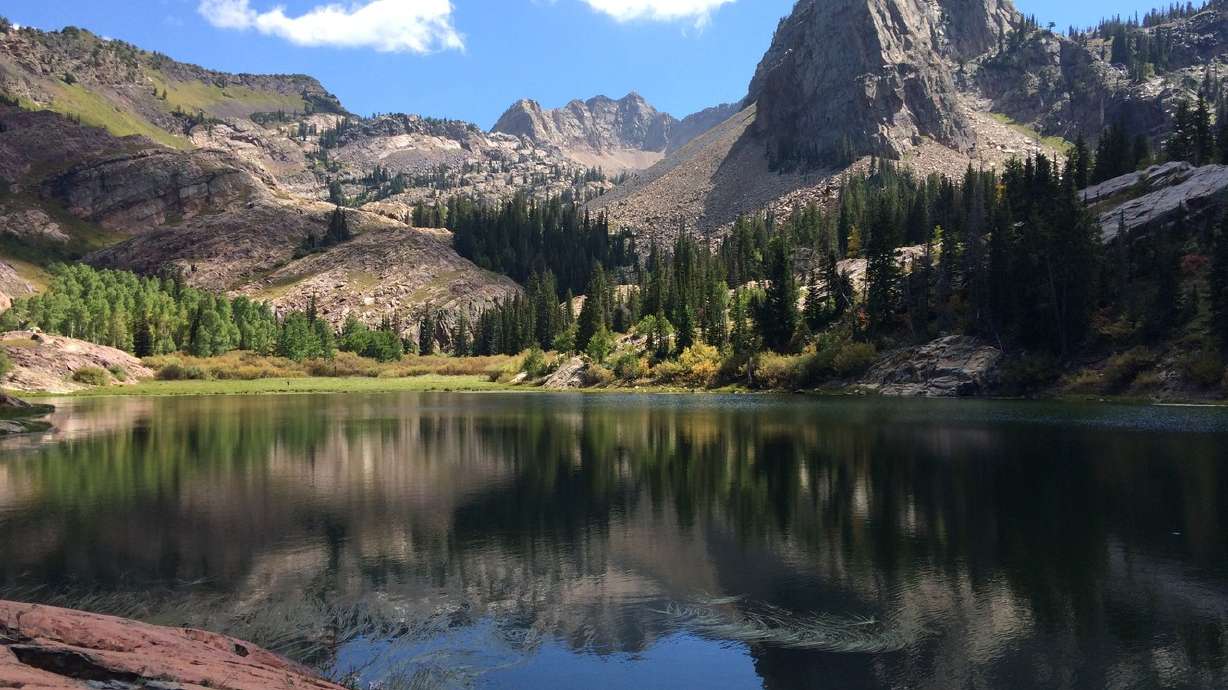5 stunning hikes to try before winter