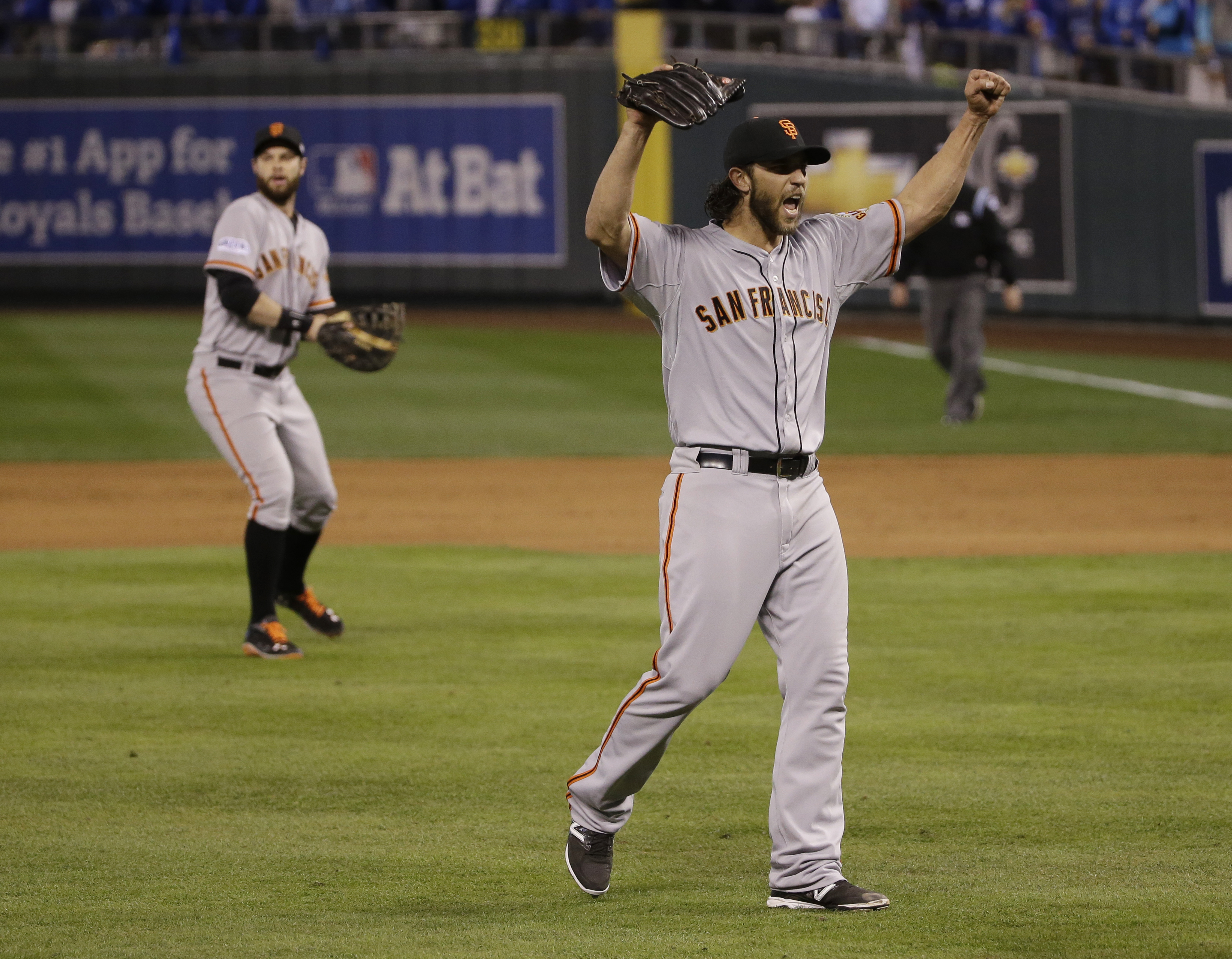 Giants ace Bumgarner wins World Series MVP