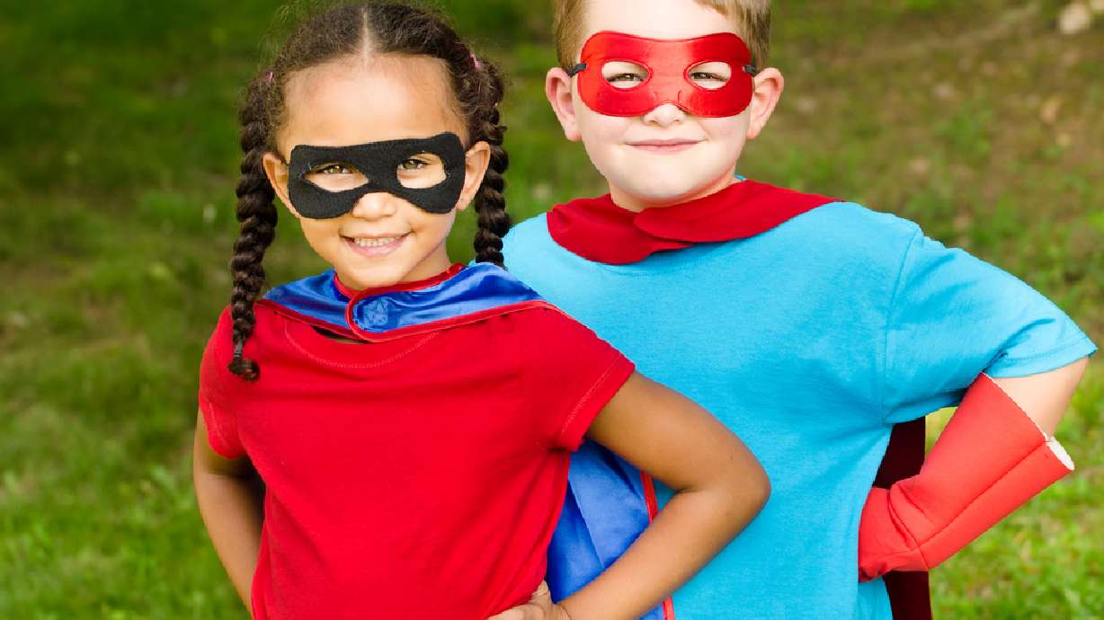 Show your creativity with Halloween costumes made at home