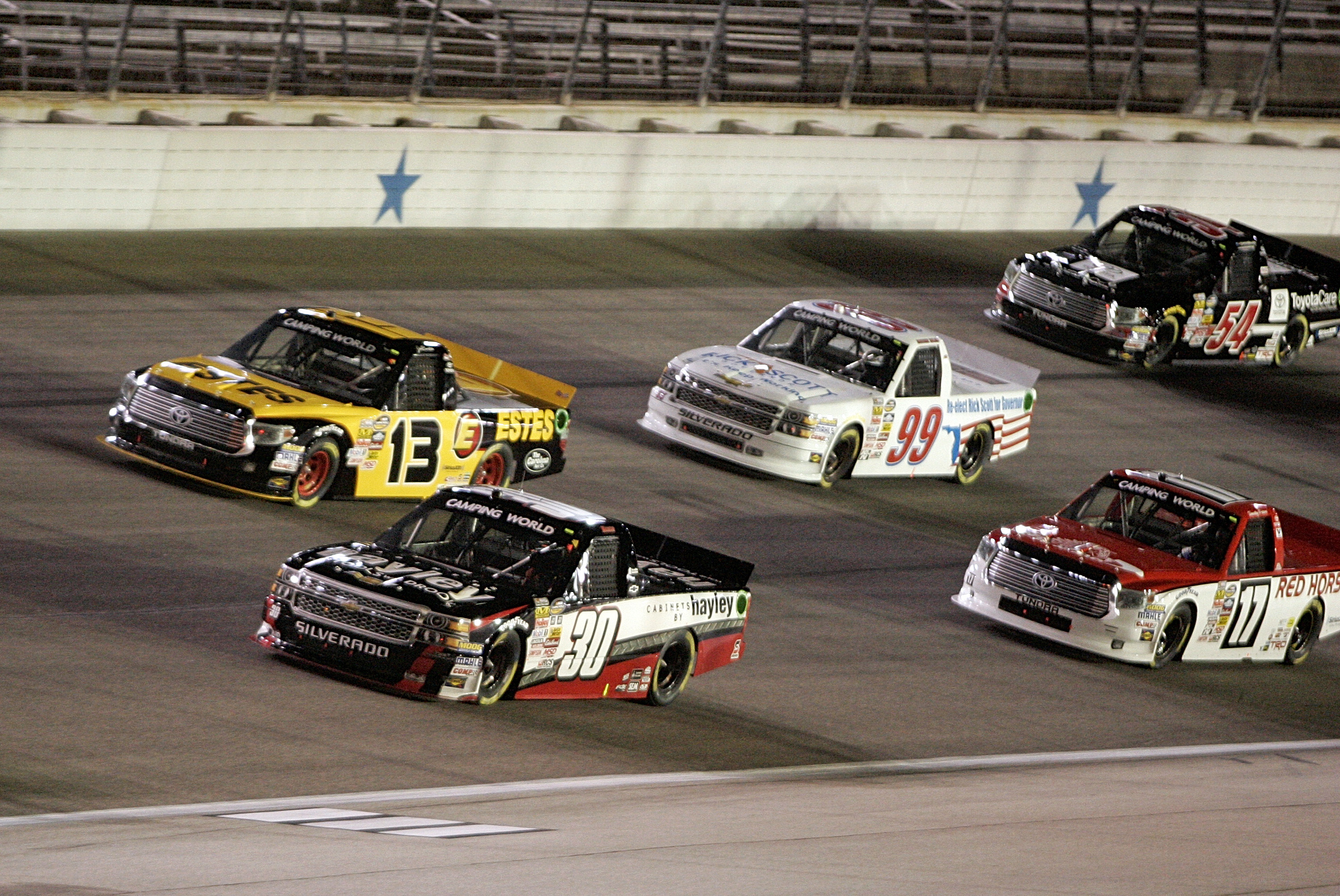 Kyle Busch wins Truck race at Texas