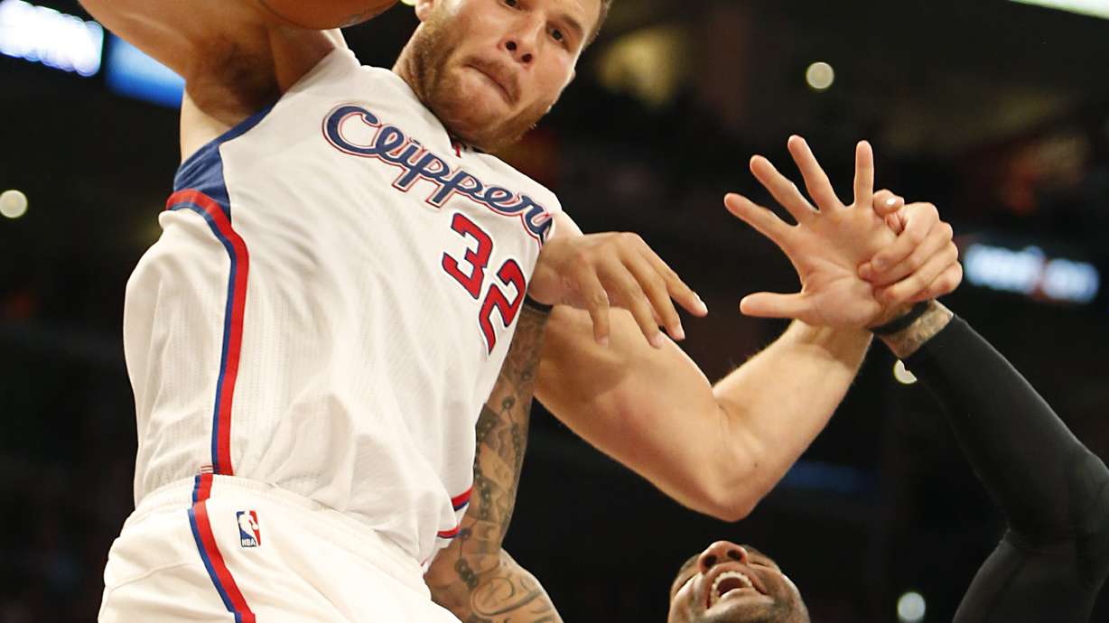 Griffin scores 39, Clippers beat Lakers 118-111