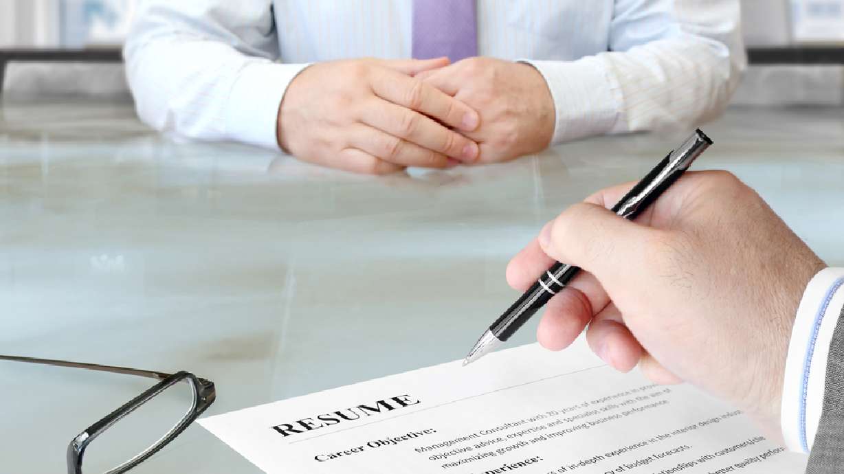 What makes a recruiter reject your resume in seconds?