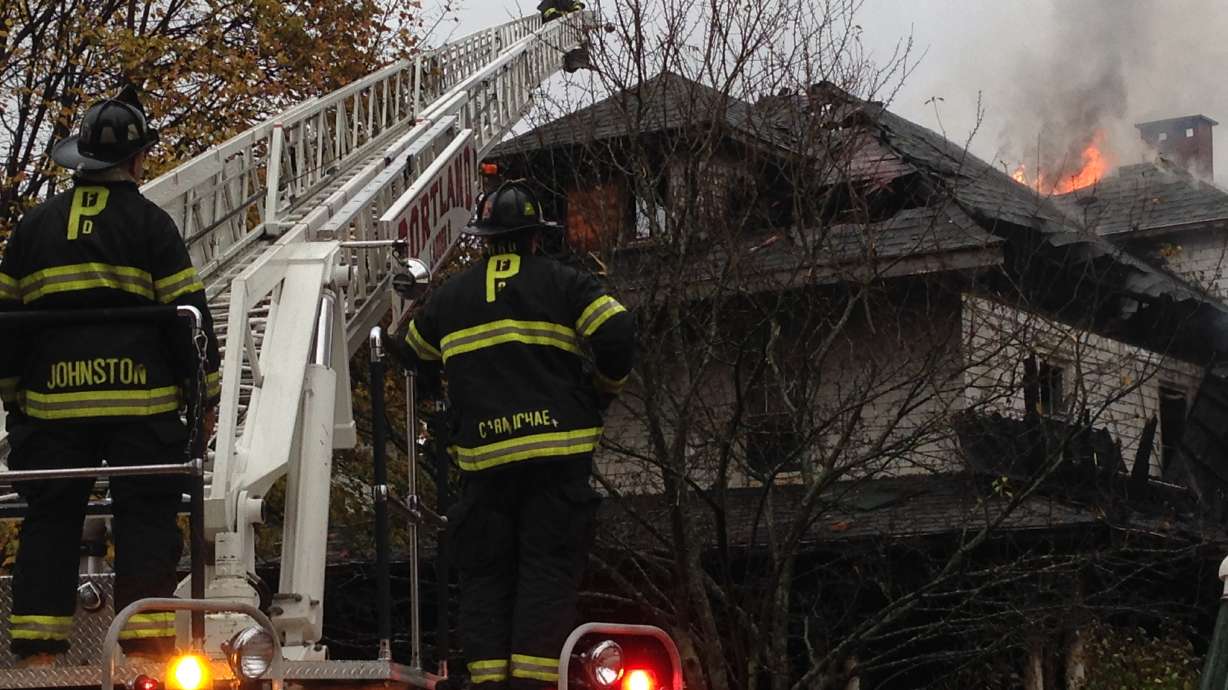 Maine fire victims included wedding photographer