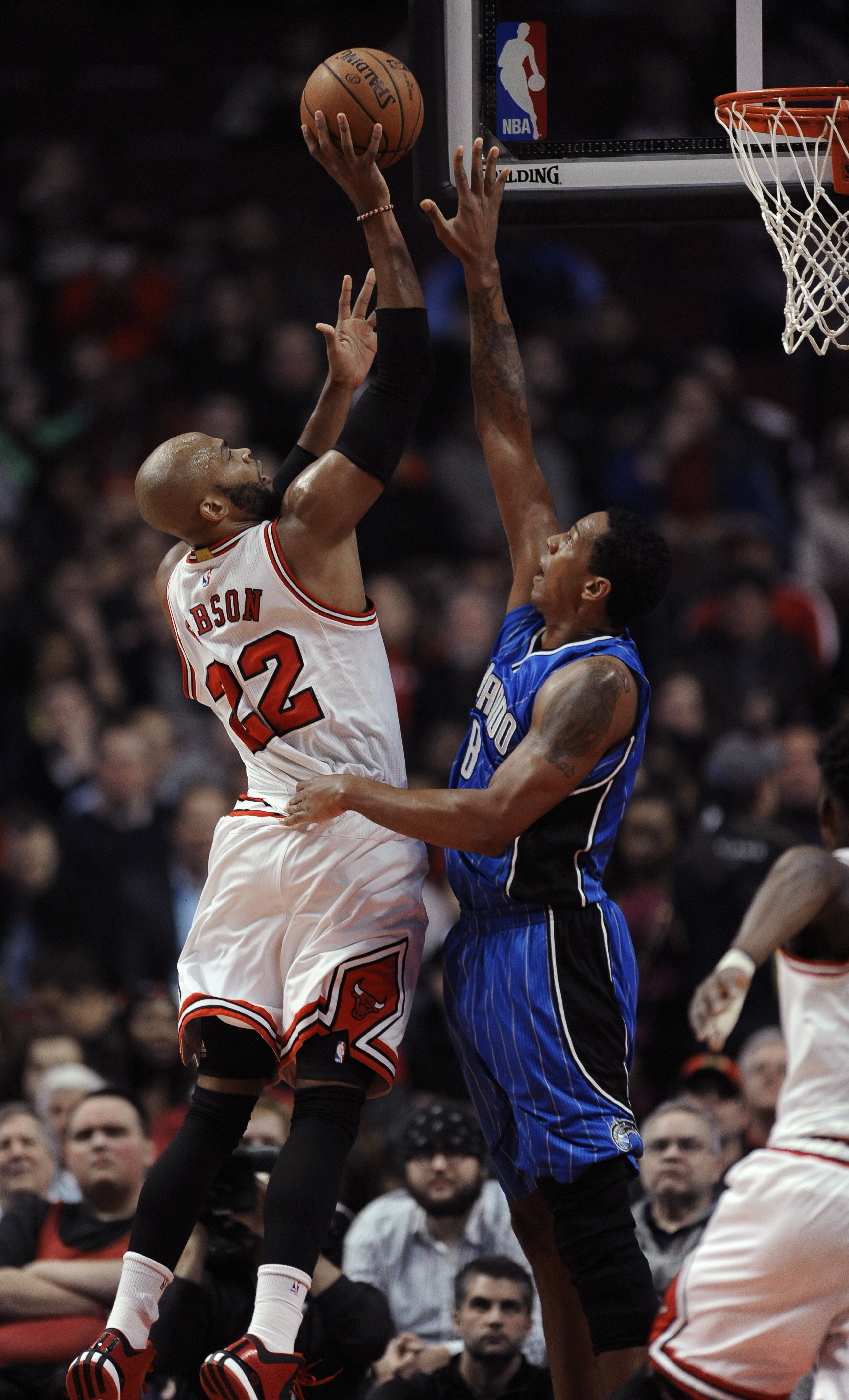 Bulls beat Magic 98-90 without Rose, Noah