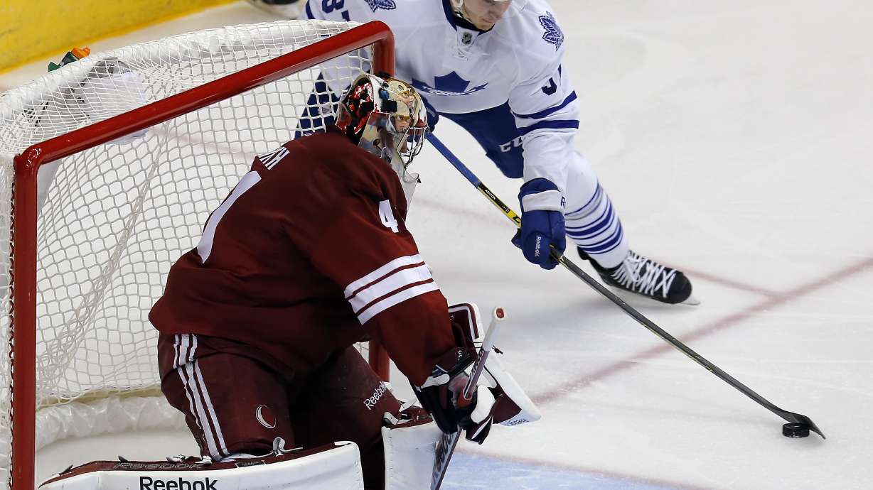 Leafs' Ashton banned 20 games for drug violation