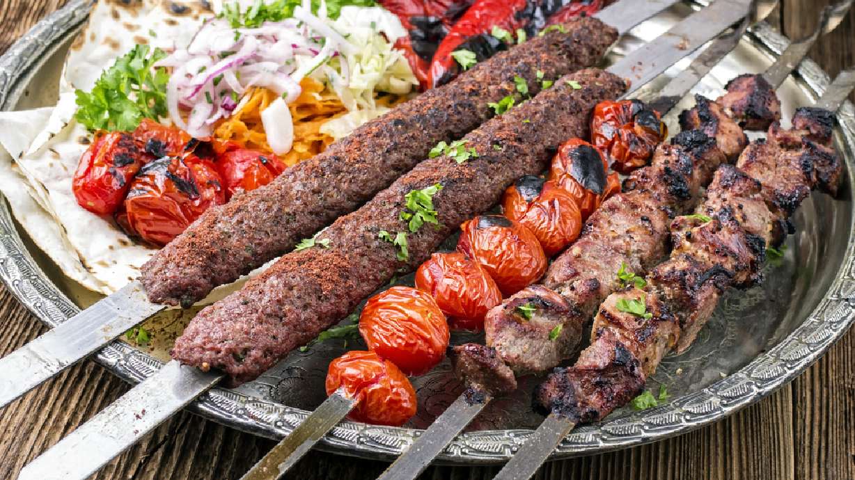 4 must-try Persian foods