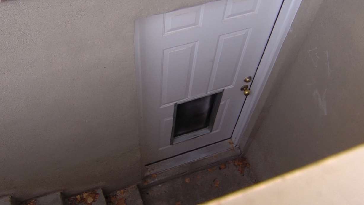 How a suspected child kidnapper may have gained entry to a second house, where eventually he was arrested. Credit: KSL-TV